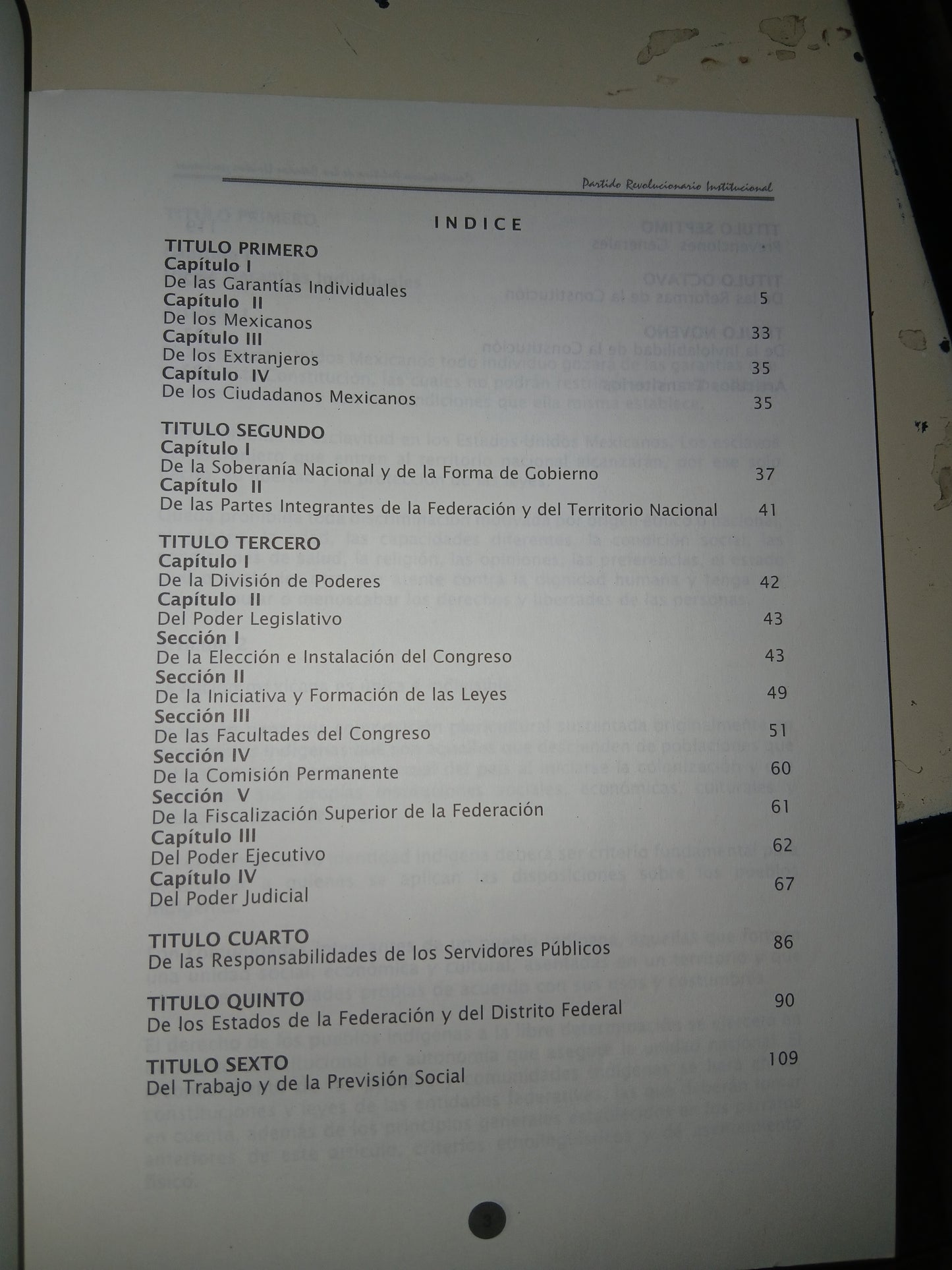 CONSTITUCIÓN POLÍTICA DE LOS ESTADOS UNIDOS MEXICANOS USADO DERECHO LITERARIO 207
