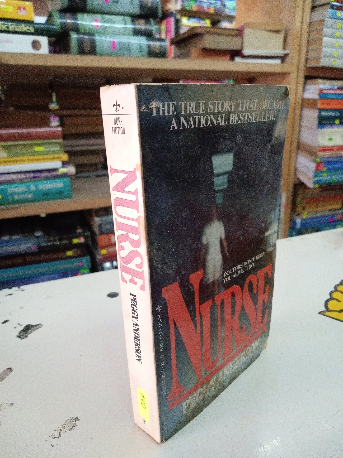 NURSE POR PEGGY ANDERSON USADO IDIOMAS LITERARIO 207