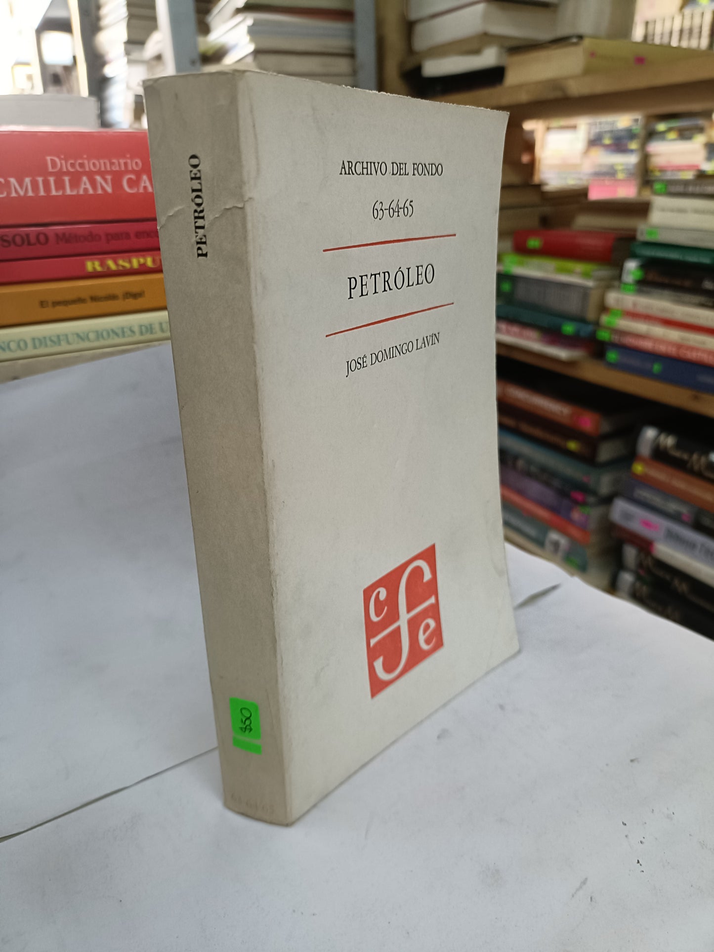 PETROLEO POR JOSE DOMINGO LAVIN USADO HISTORIA LITERARIO 207