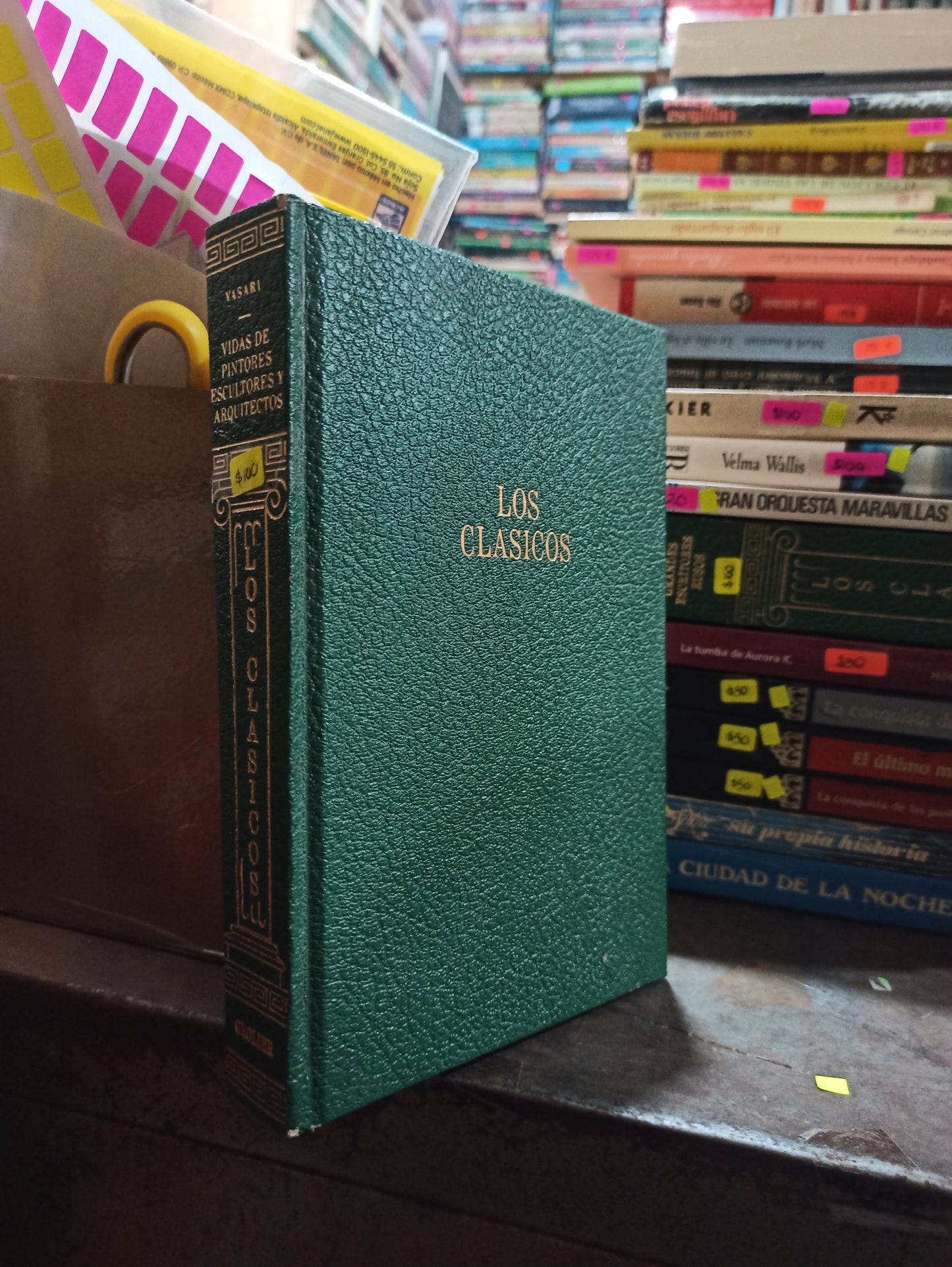 LOS CLASICOS PINTORES Y ESCULTURES POR ALFONSO REYES Y OTROS USADO NOVELAS ALDAMA