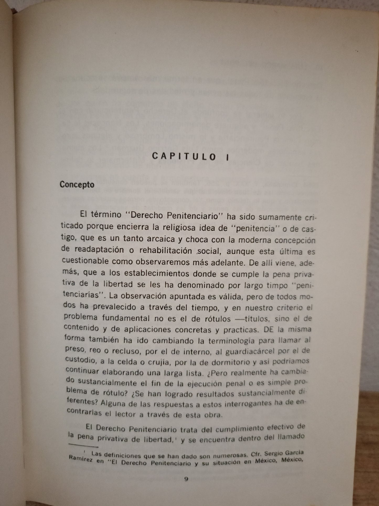 DERECHO PENITENCIARIO POR LUIS MARCO DEL PONT USADO DERECHO LITERARIO 305