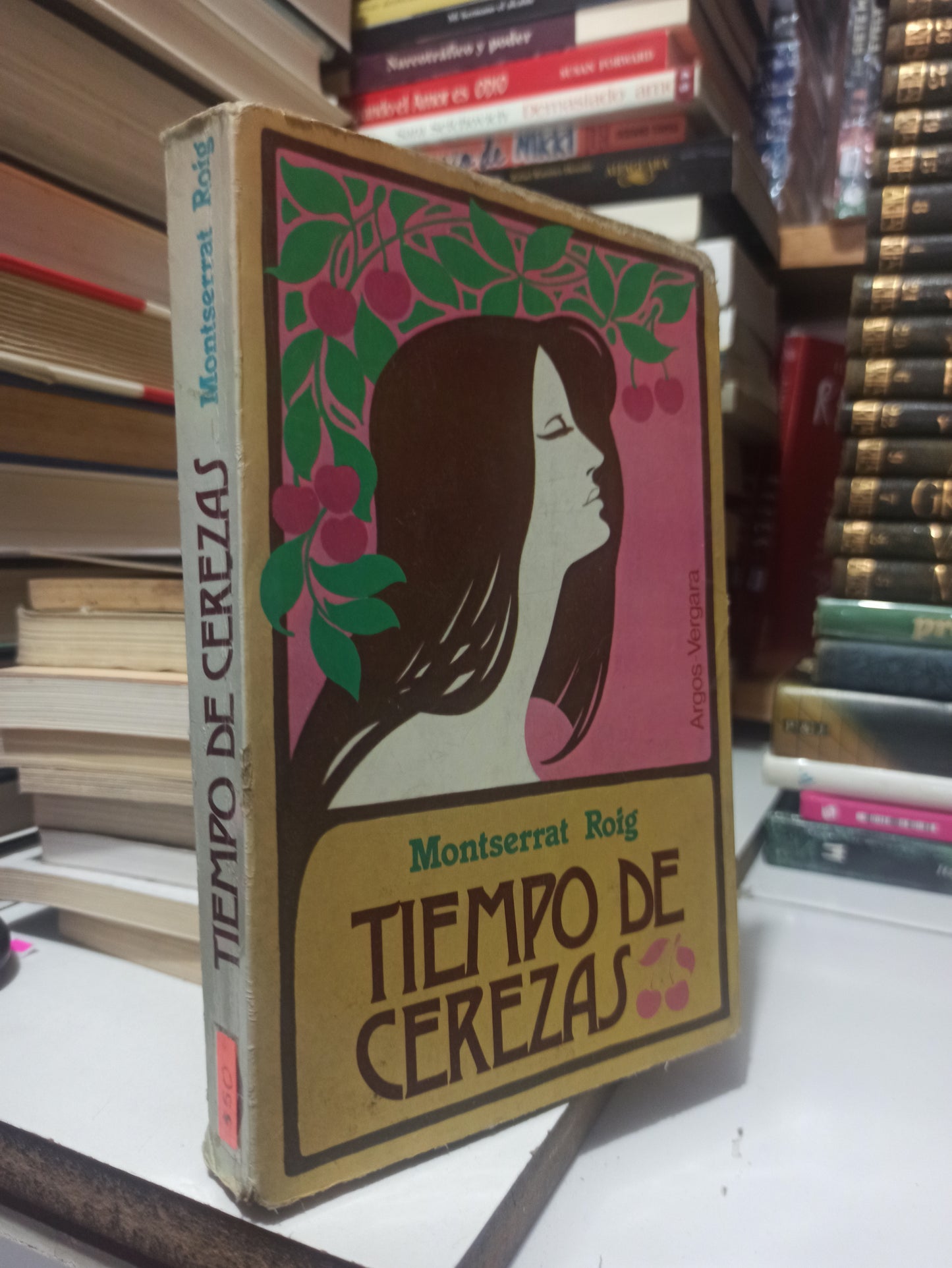 TIEMPO DE CEREZAS POR MONSERRAT ROIG USADO NOVELAS JUÁREZ