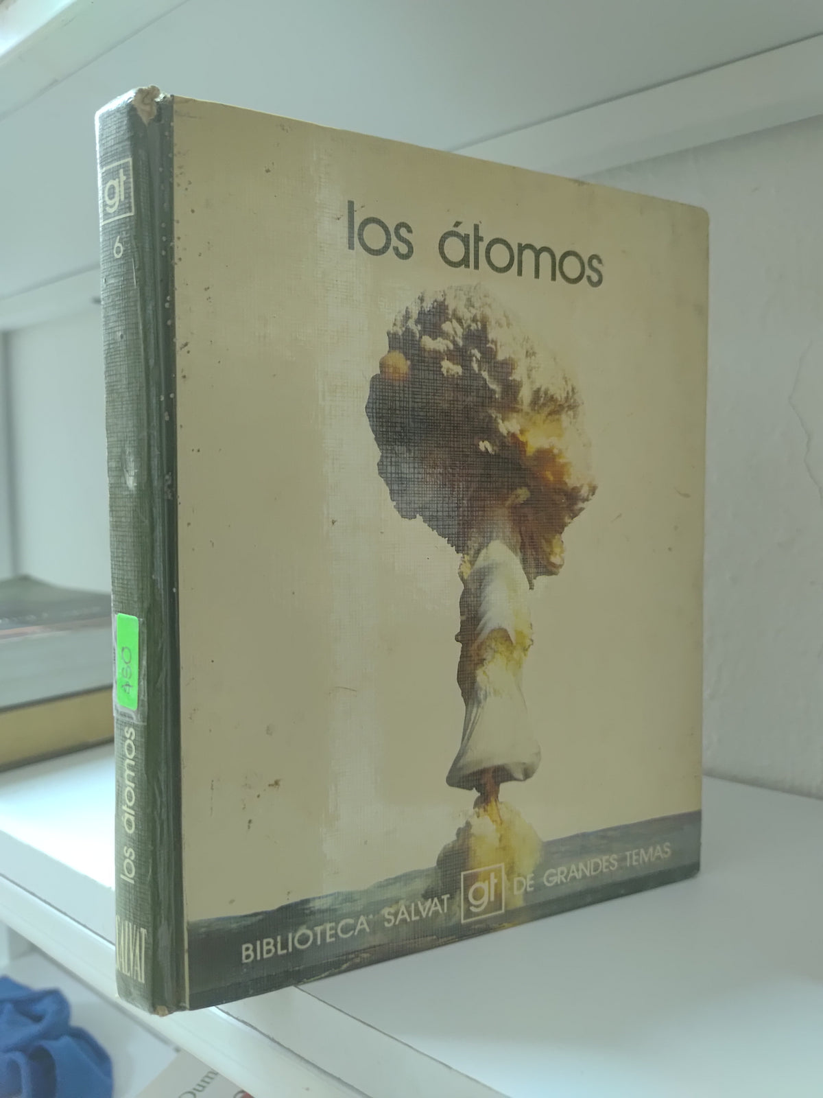 LOS ATOMOS POR EDITORIAL SALVAT USADO CIENCIA JUAREZ 515