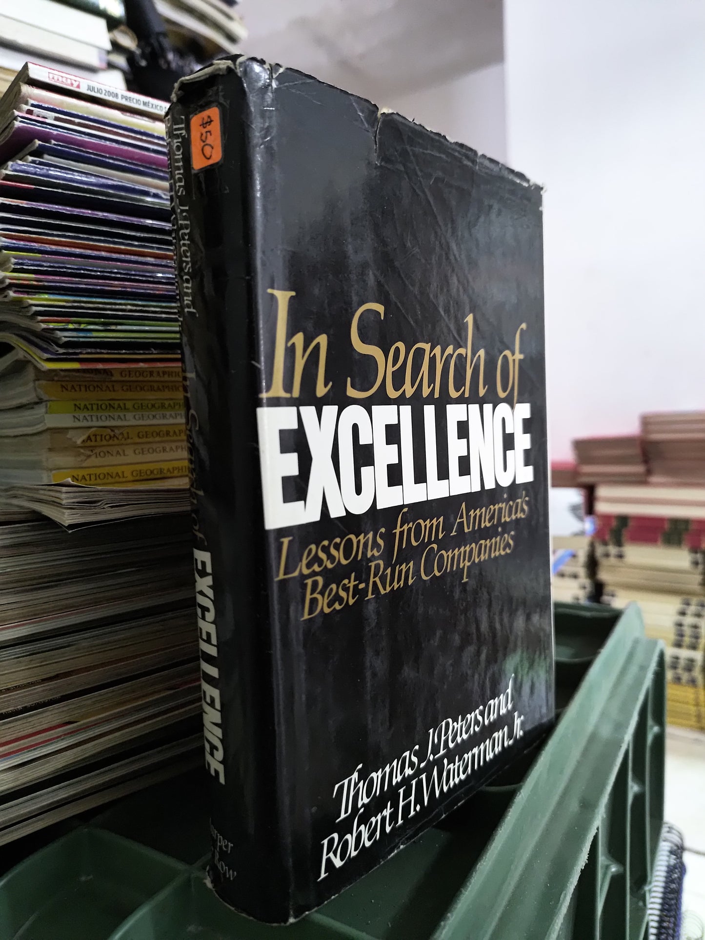 IN SERCH OF EXCELLENCE POR THOMAS J. PETERS USADO IDIOMAS JUAREZ 515