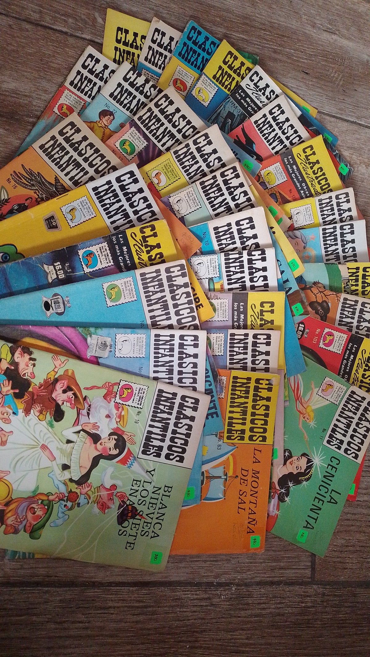CLASICOS INFANTILES USADO NOVELA JUAREZ 515