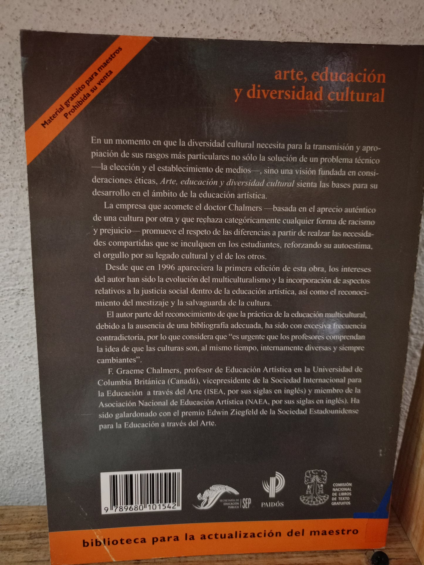 ARTE, EDUCACIÓN Y DIVERSIDAD CULTURAL POR F. GRAEME CHALMERS USADO EDUCACIÓN LITERARIO 305