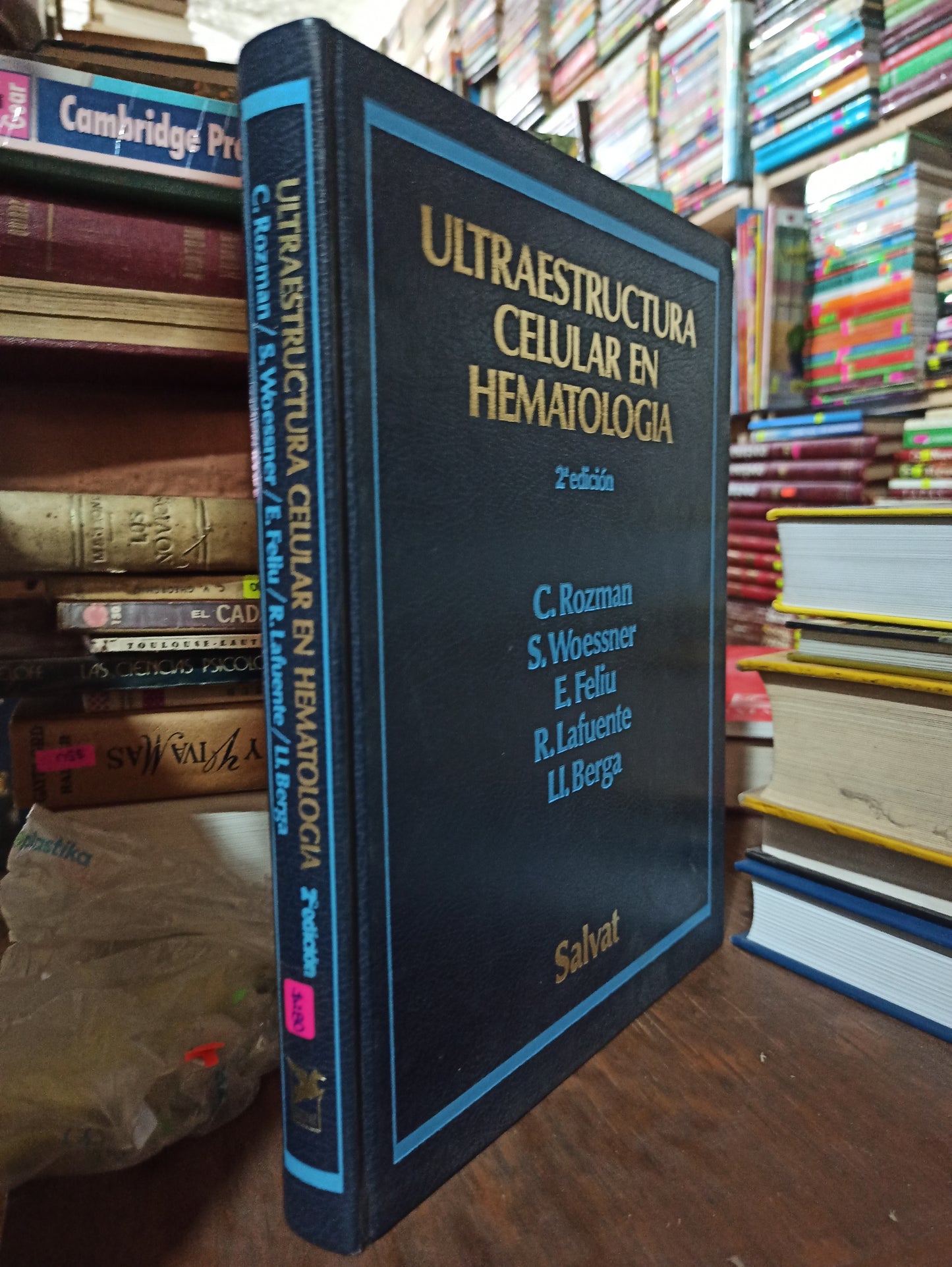 ULTRAESTRUCTURA CELULAR EN HEMATOLOGIA POR C. ROZMAN Y OTROS USADO SALUD ALDAMA