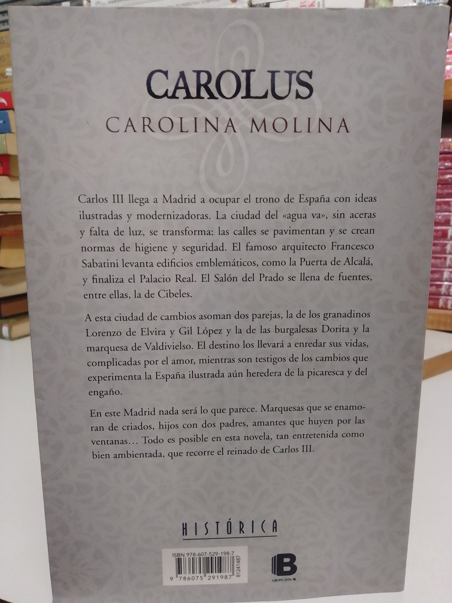 CAROLUS POR CAROLINA MOLINA USADO NOVELA JUAREZ
