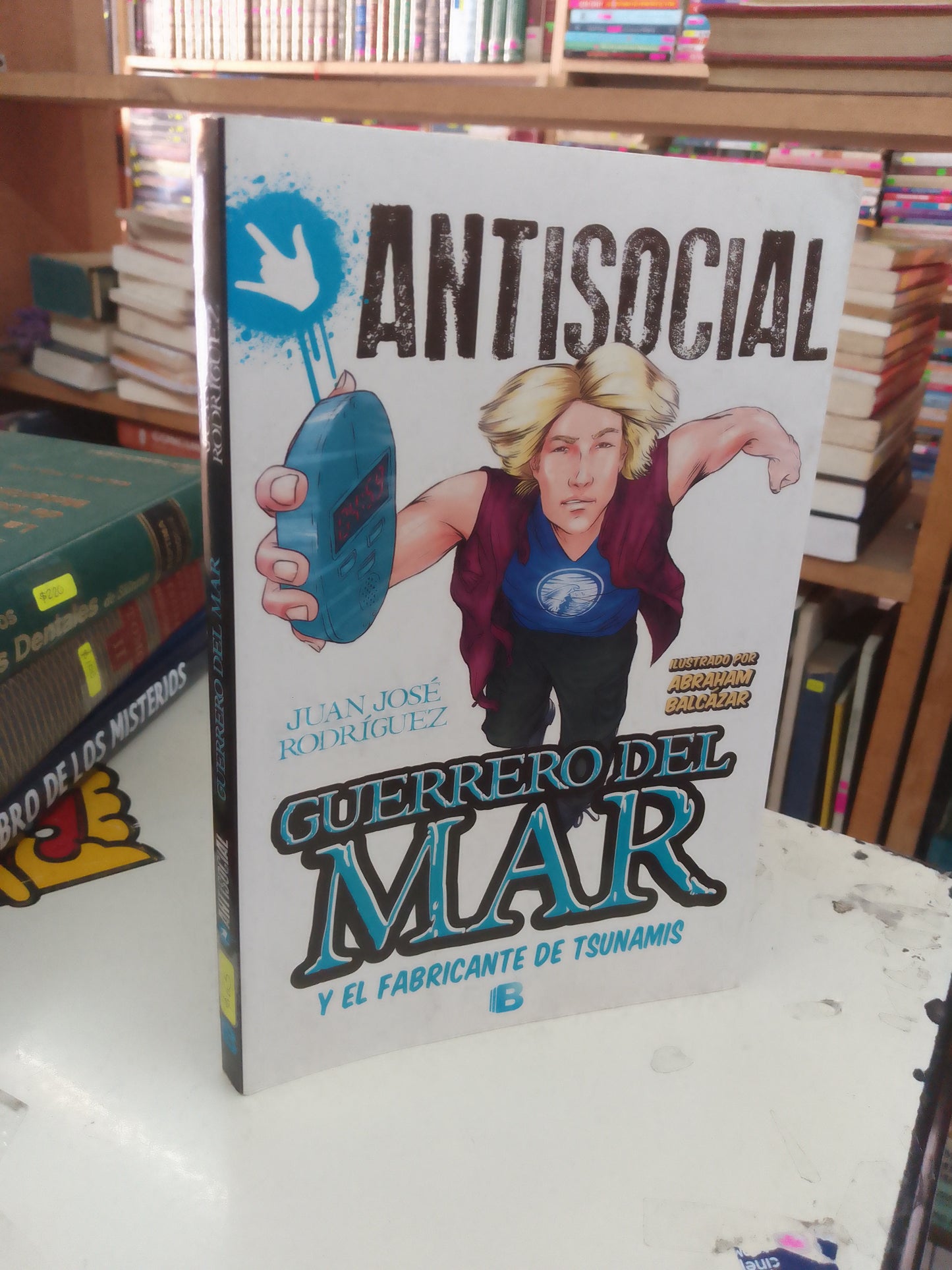 ANTISOCIAL GUERRERO DEL MAR POR JUAN JOSÉ RODRIGUEZ USADO NOVELA LITERARIO 207