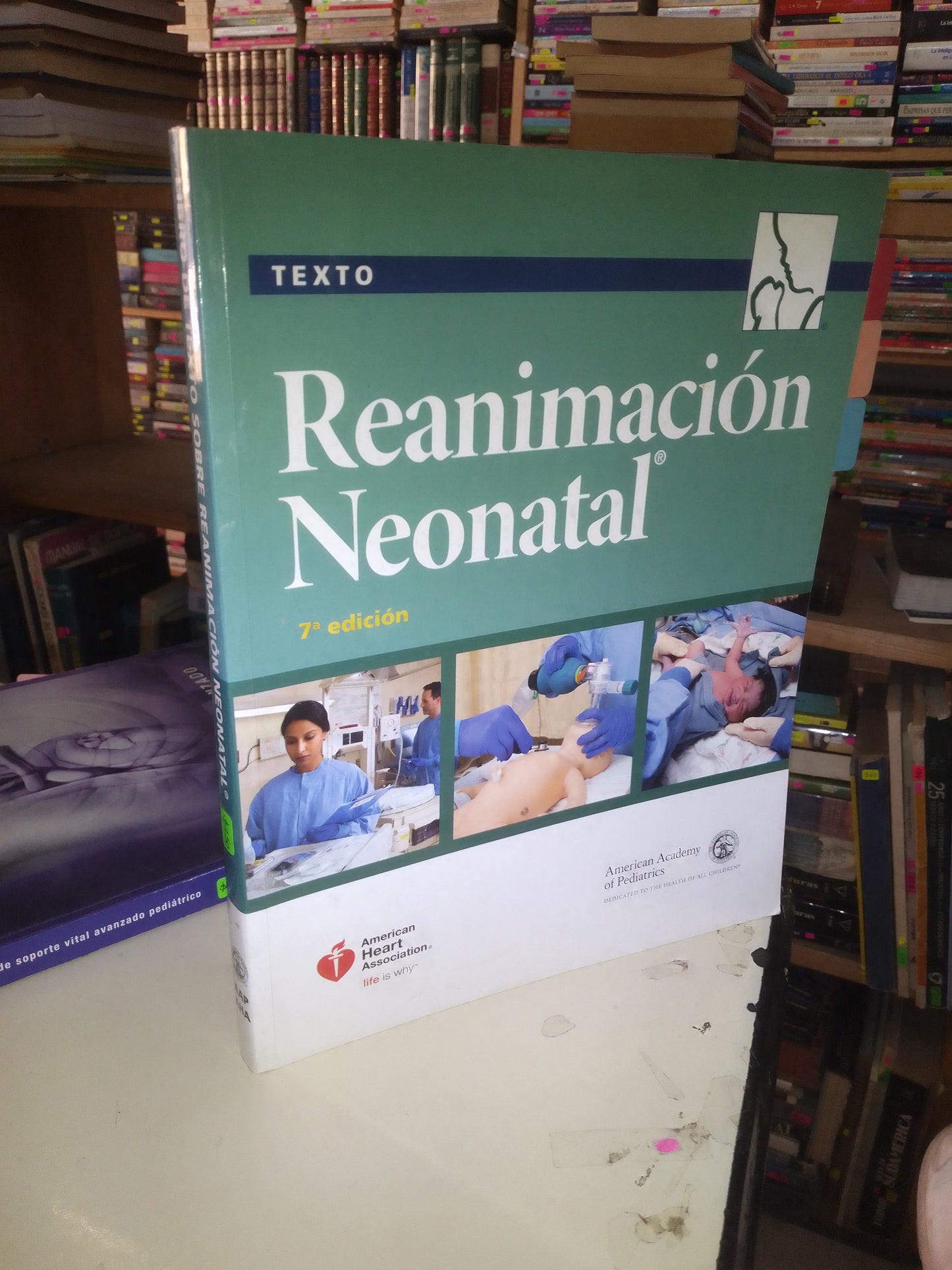 REANIMACIÓN NEONATAL USADO MEDICINA LITERARIO 207