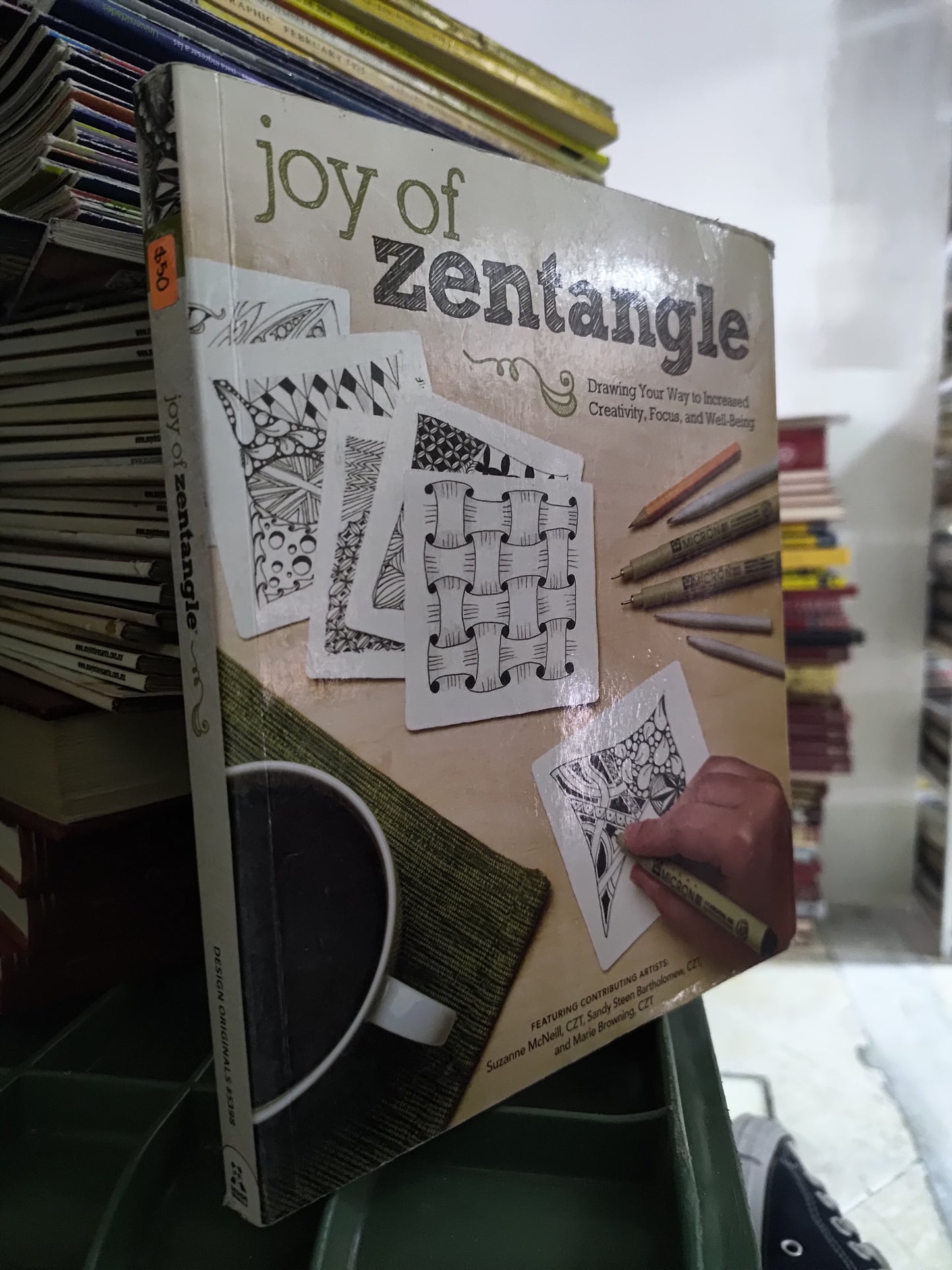 JOY OF ZENTANGLE POR VARIOS AUTORES USADO IDIOMAS JUAREZ 515