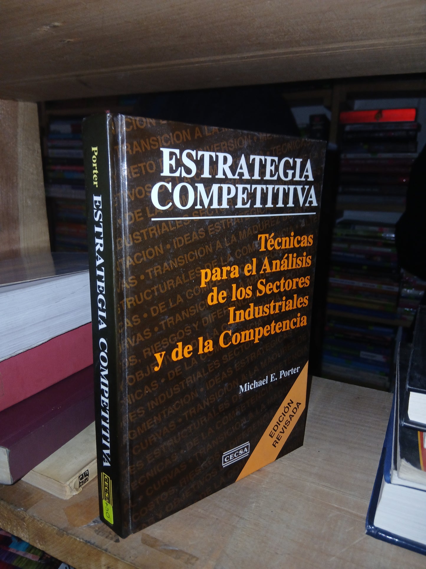 ESTRATEGIA COMPETITIVA POR MICHAEL E. PORTER USADO MARKETING LITERARIO 207