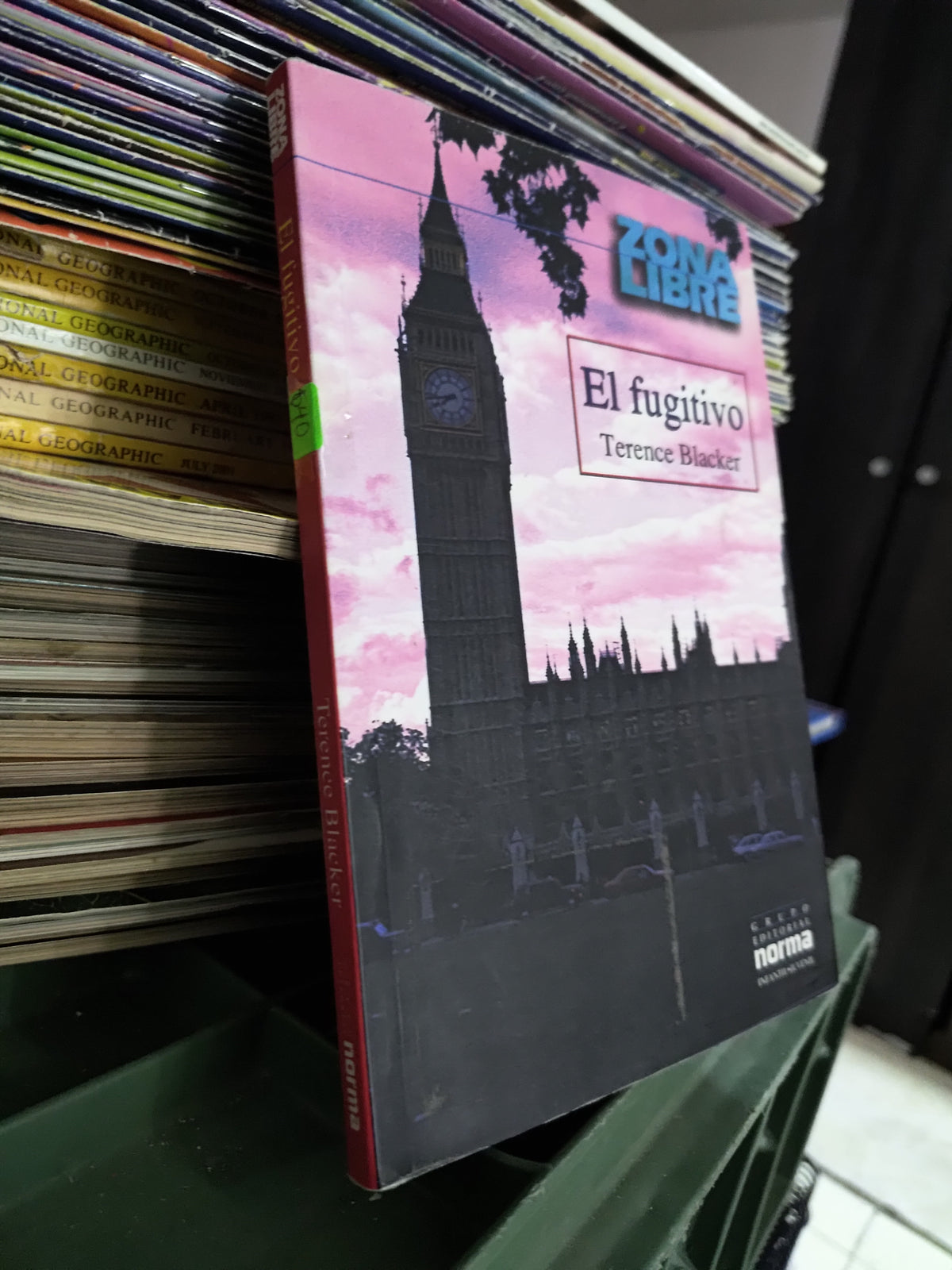 EL FUGITIVO POR TERENCE BLECKER USADO NOVELAS JUAREZ 515