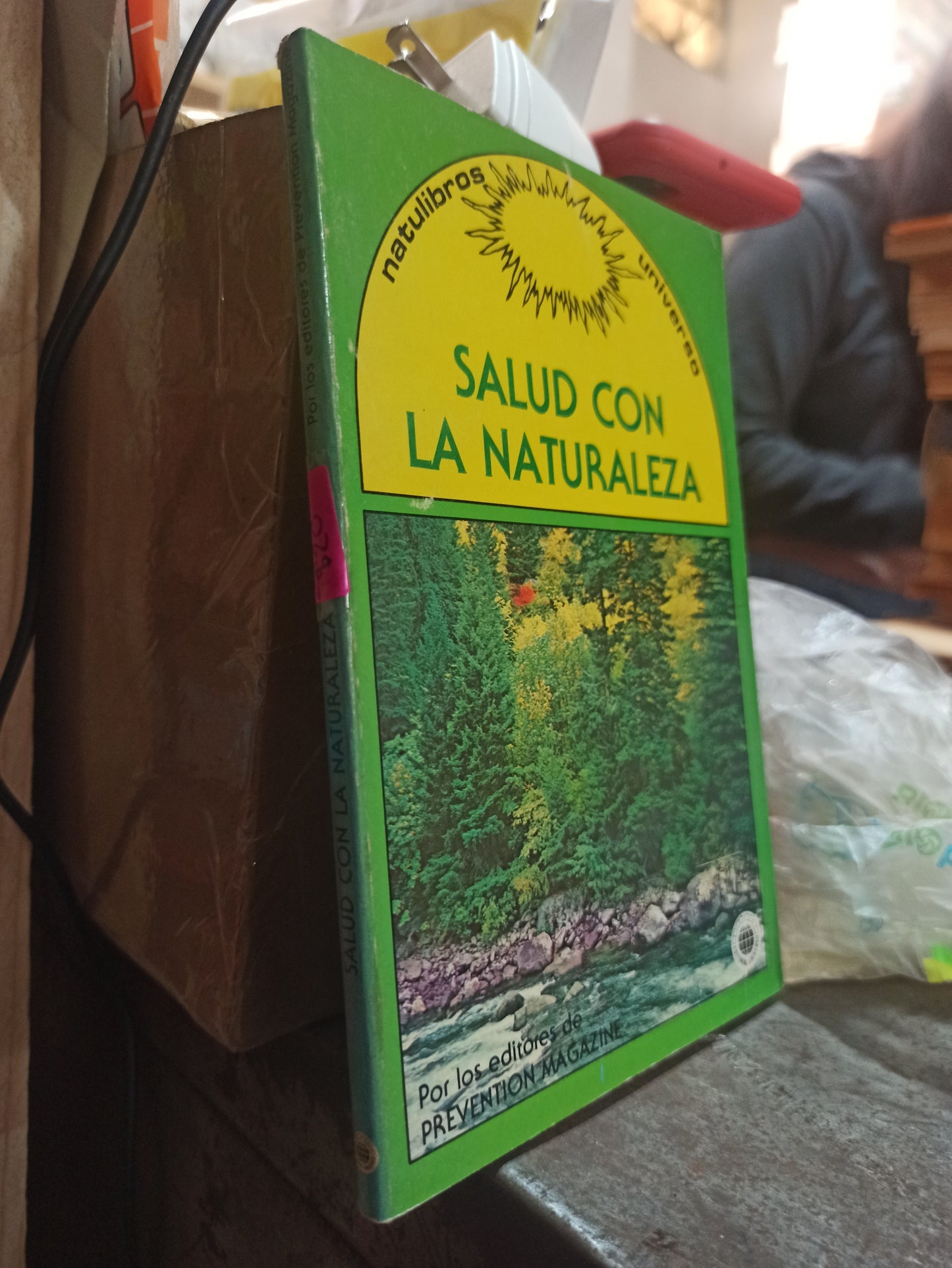 SALUD CON NATURALEZA POR EDITORIAL UNIVERSO USADO SALUD ALDAMA