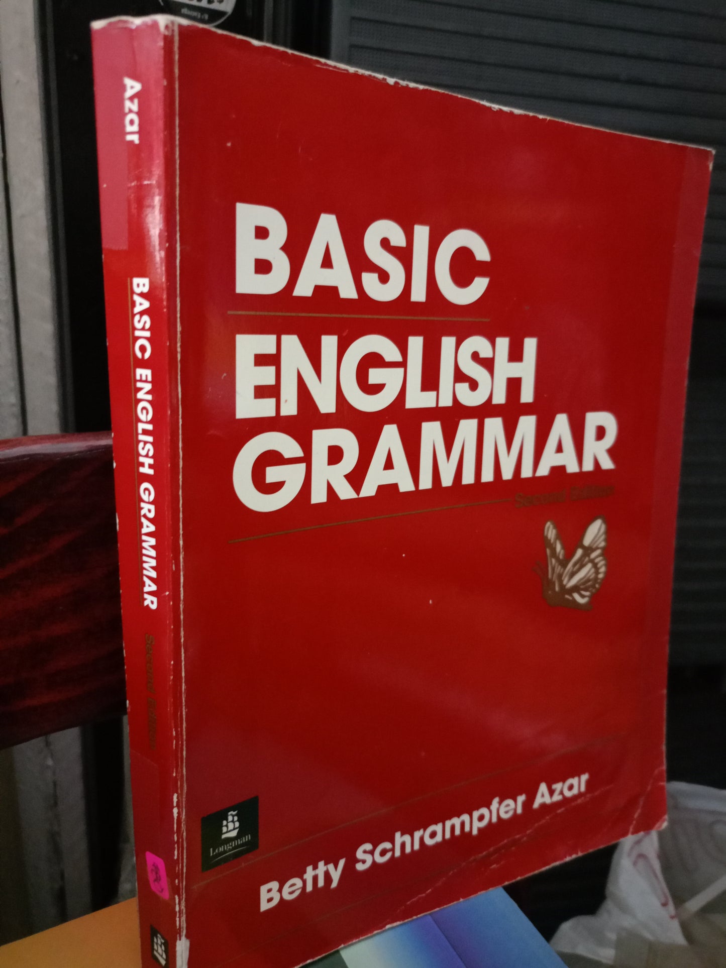 BASIC ENGLISH GRAMMAR POR BETTY SCHRAMPFER AZAR USADO IDIOMAS LITERARIO 305
