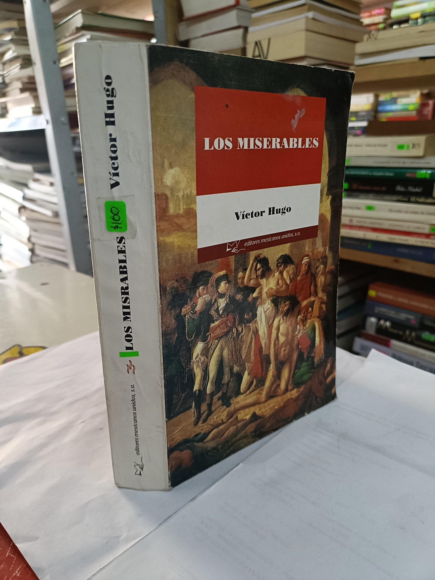 LOS MISERABLES POR VICTOR HUGO USADO NOVELA LITERARIO 207