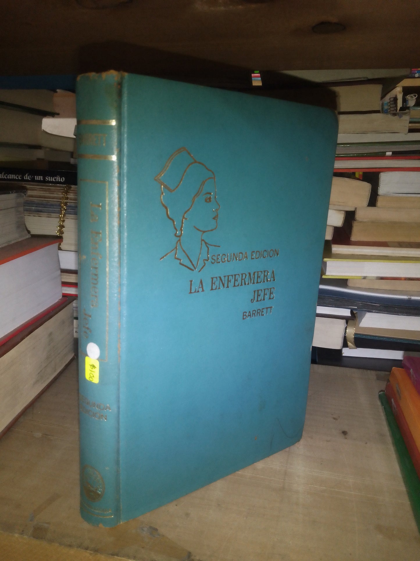 LA ENFERMERA JEFE POR BARRETT USADO MEDICINA LITERARIO 207