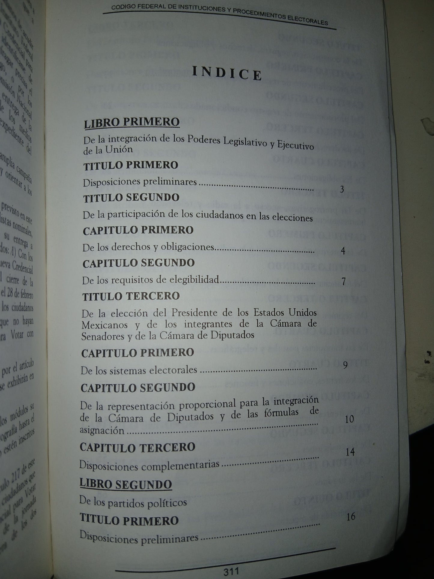 COFIPE: CÓDIGO FEDERAL DE INSTITUCIONES Y PROCEDIMIENTOS ELECTORALES USADO DERECHO LITERARIO 207