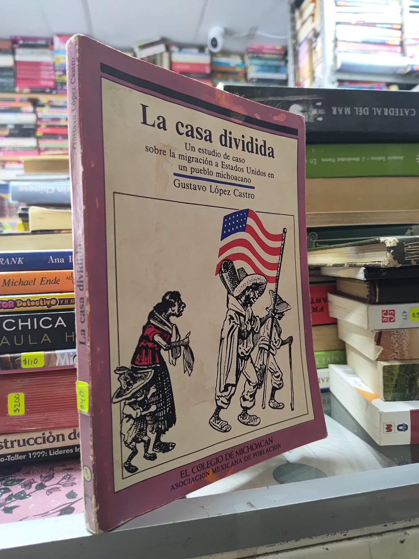 LA CASA DIVIDIDA POR GUSTAVO LOPEZ CASTRO USADO POLITICA JUAREZ 507