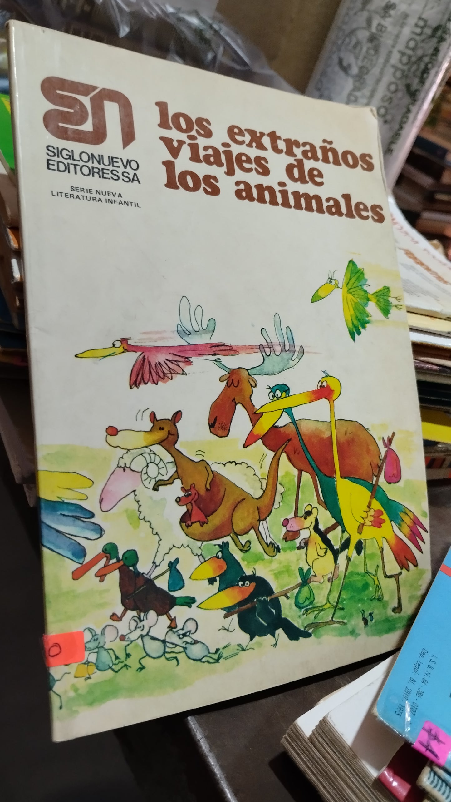 LOS EXTRAÑOS VIAJES DE LOS ANIMALES POR EDITORIAL SIGLO NUEVO LIBRO USADO INFANTIL ALDAMA