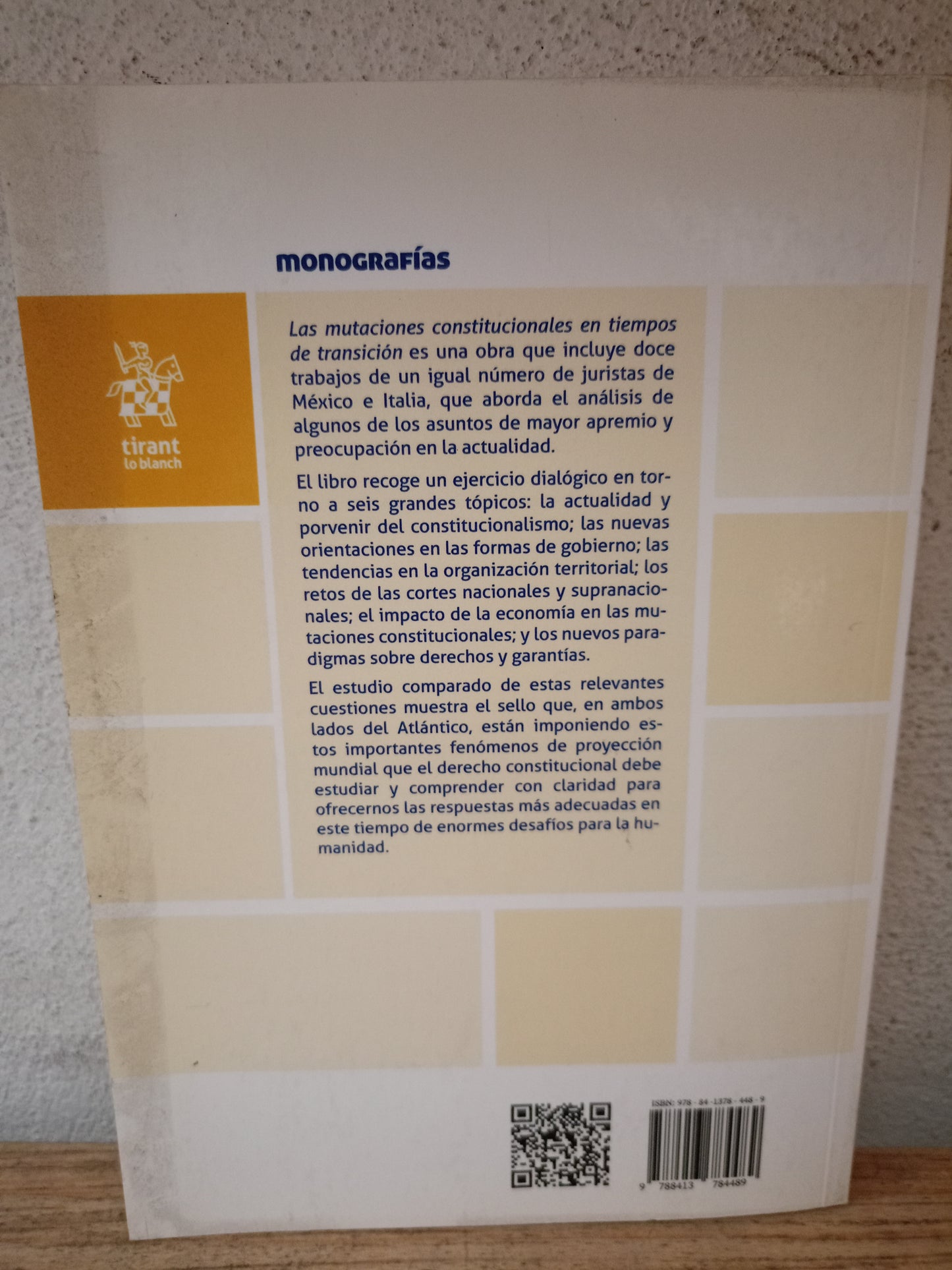LAS MUTACIONES CONSTITUCIONALES EN TIEMPOS DE TRANSICIÓN POR ENRIQUE URIBE ARZATE, ANNA MASTROMARINO Y JORGE OLVERA GARCÍA USADO DERECHO LITERARIO 305