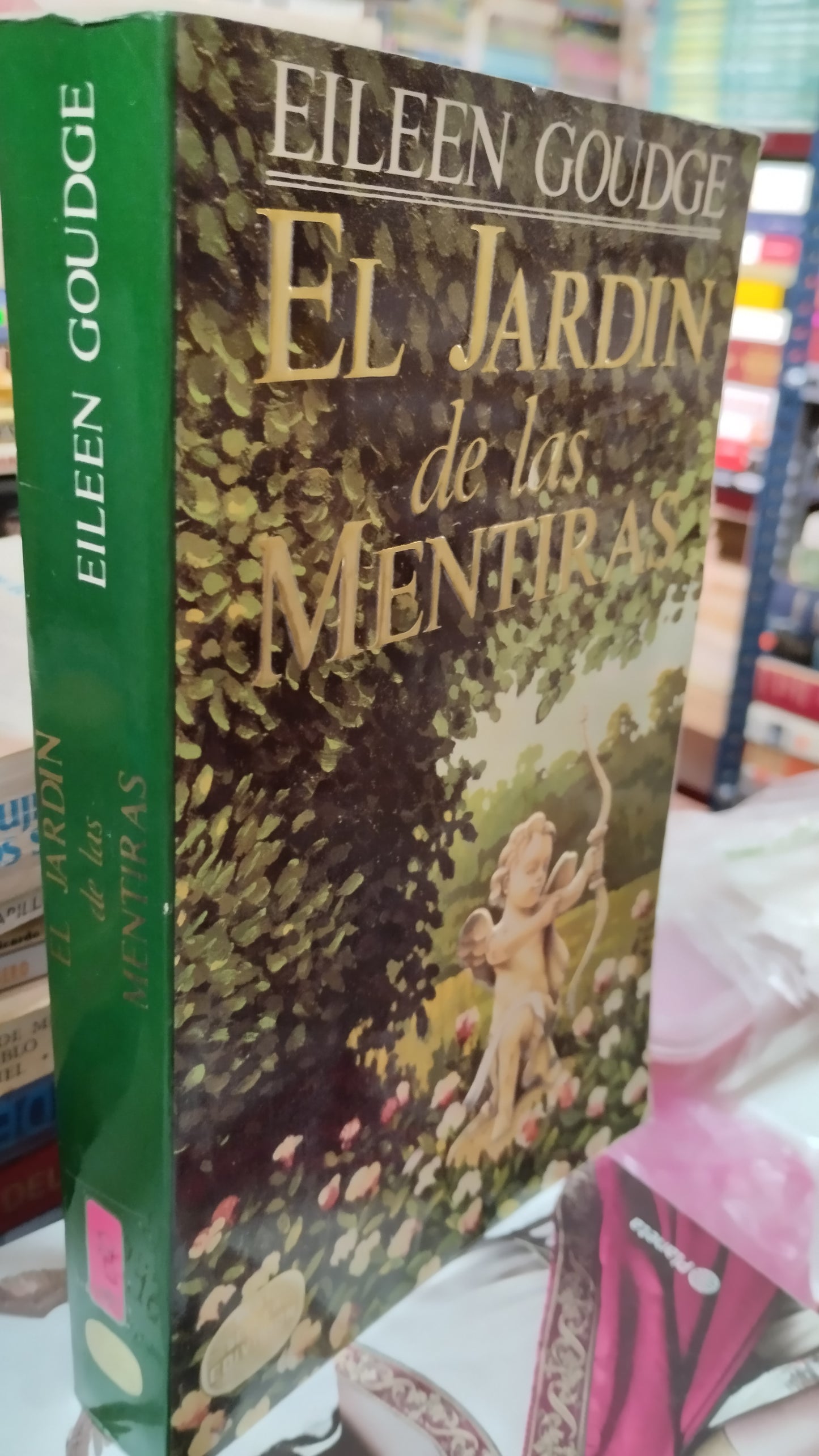 EL JARDIN DE LAS MENTIRAS POR EILEEN GOURGE LIBRO USADO NOVELAS ALDAMA