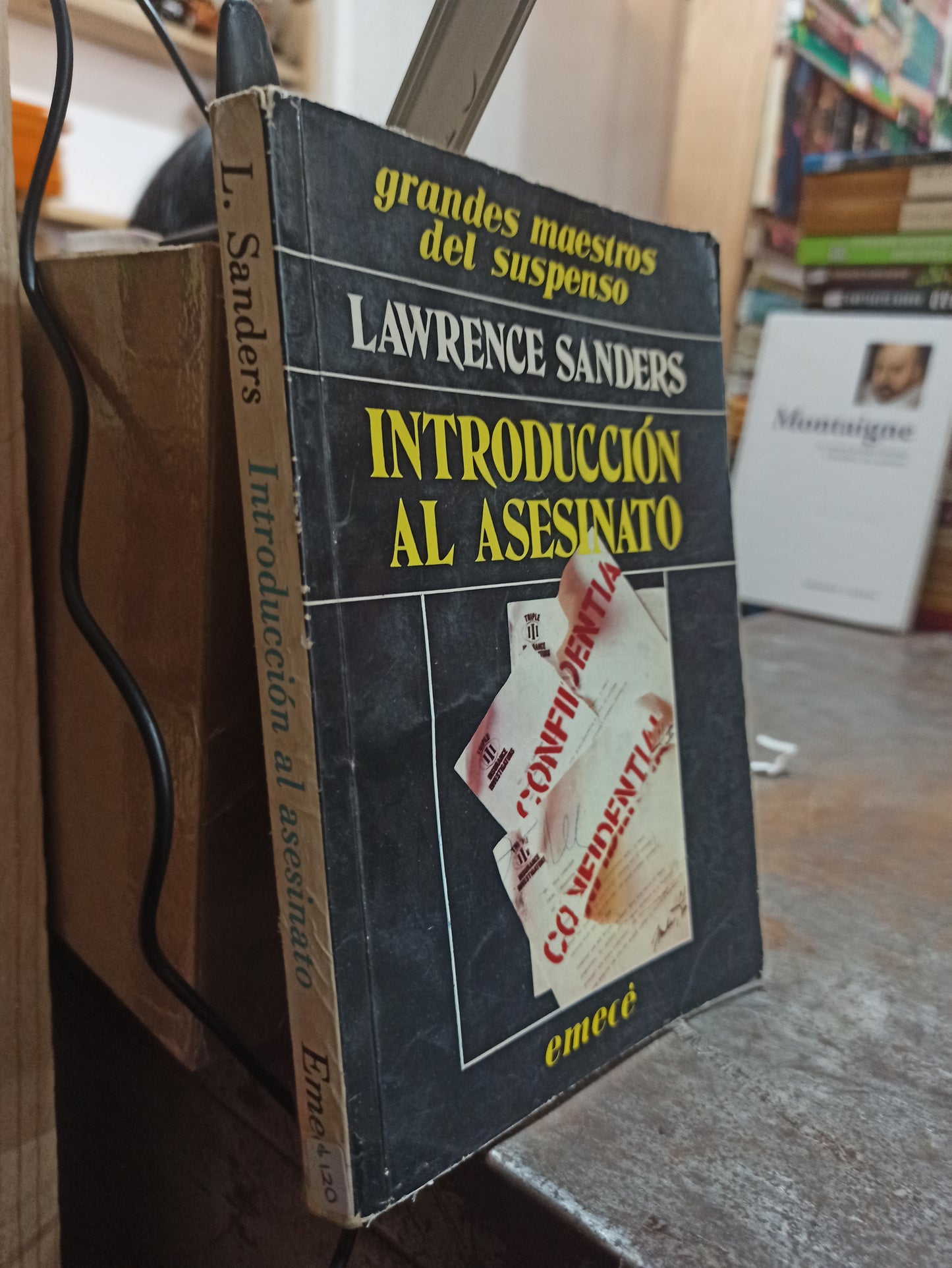 INTRODUCCION AL ASESINATO POR LAWRENCE SANDERS USADO NOVELAS ALDAMA