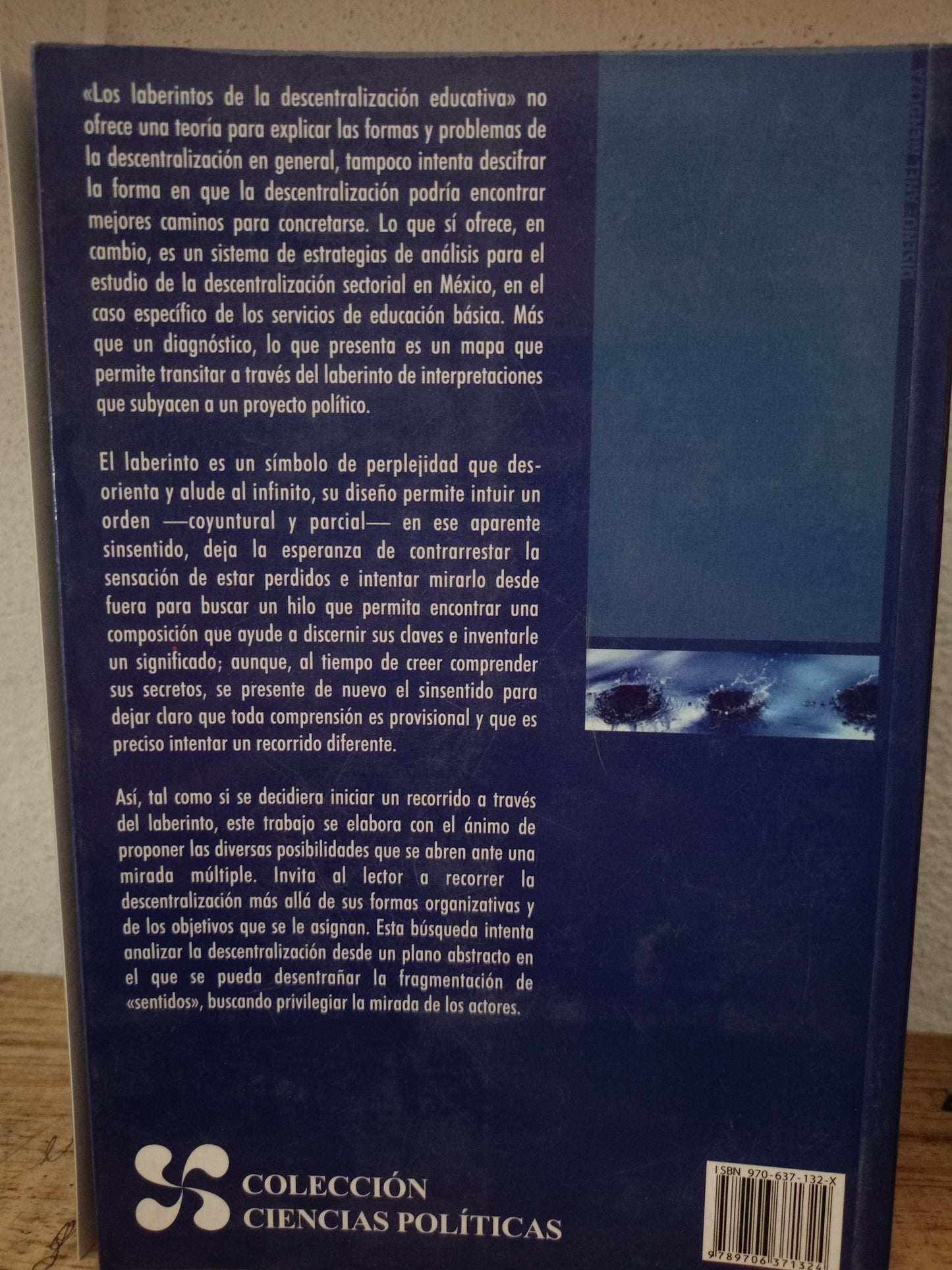 LOS LABERINTOS DE LA DESCENTRALIZACIÓN EDUCATIVA POR ROSARIO ROGEL USADO EDUCACIÓN LITERARIO 305
