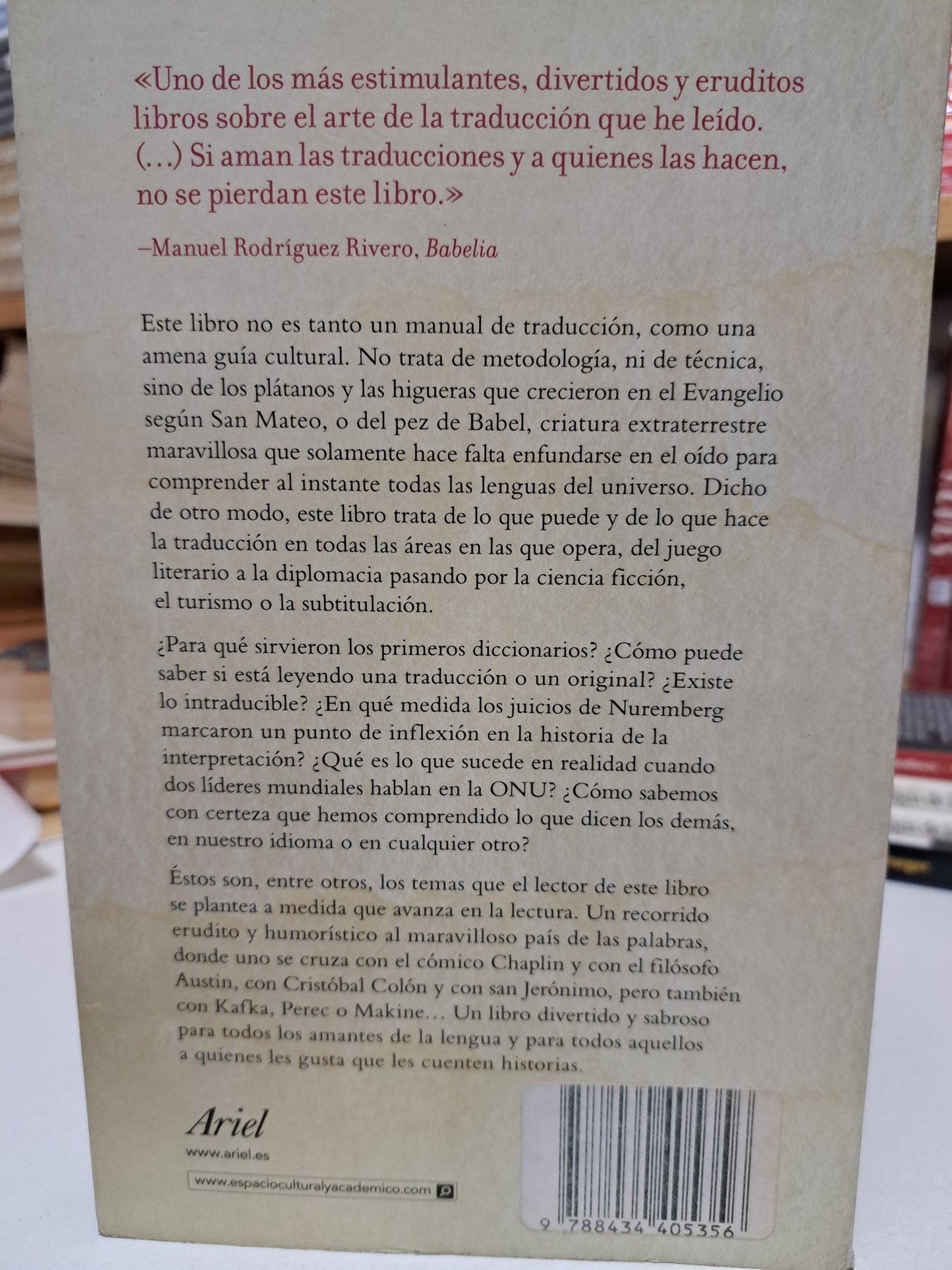 UN PEZ EN LA HIGUERA DAVID BELLOS USADO NOVELA JUÁREZ