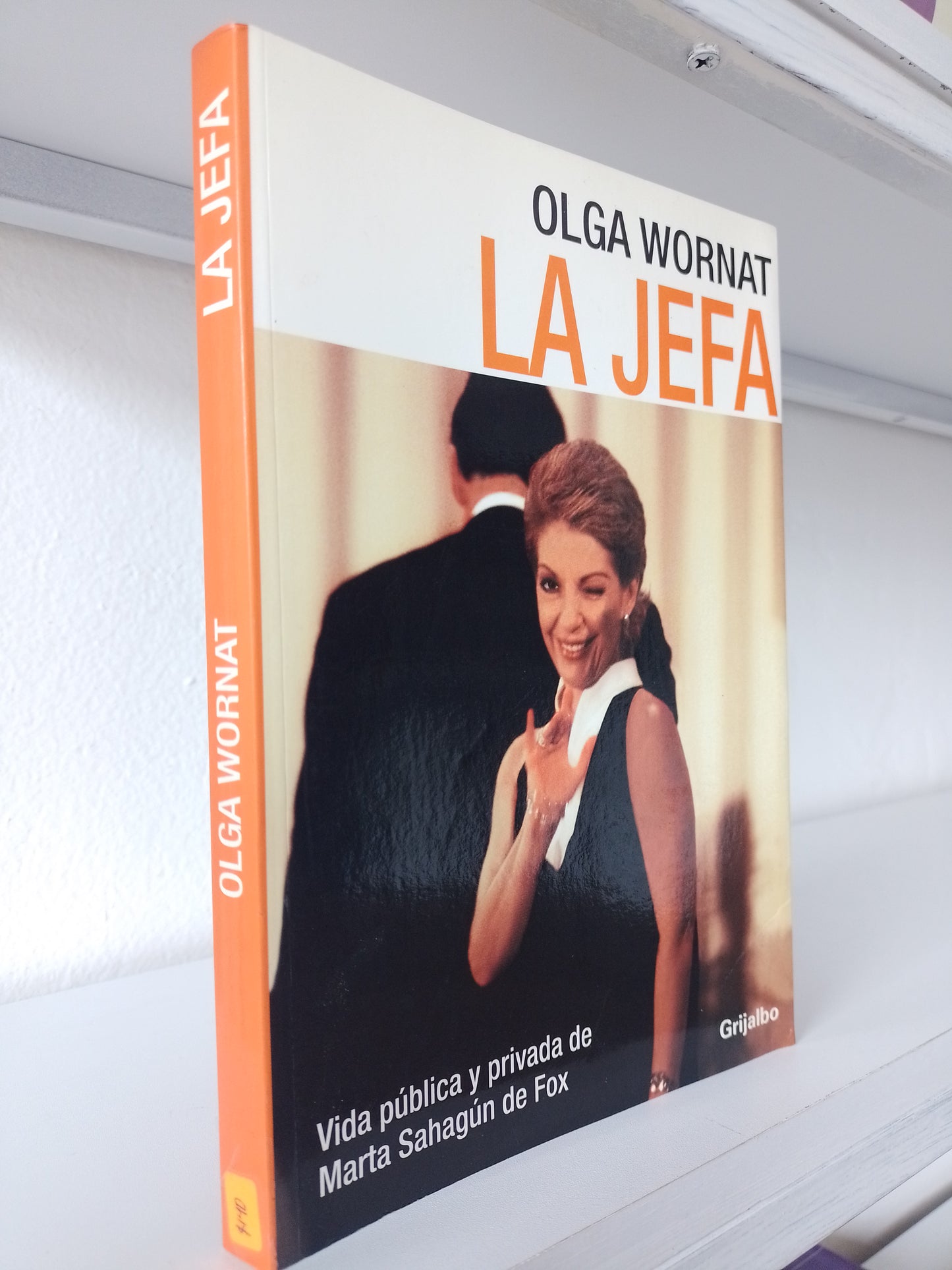LA JEFA POR ALGA WORNAT USADO POLITICA JUAREZ 515