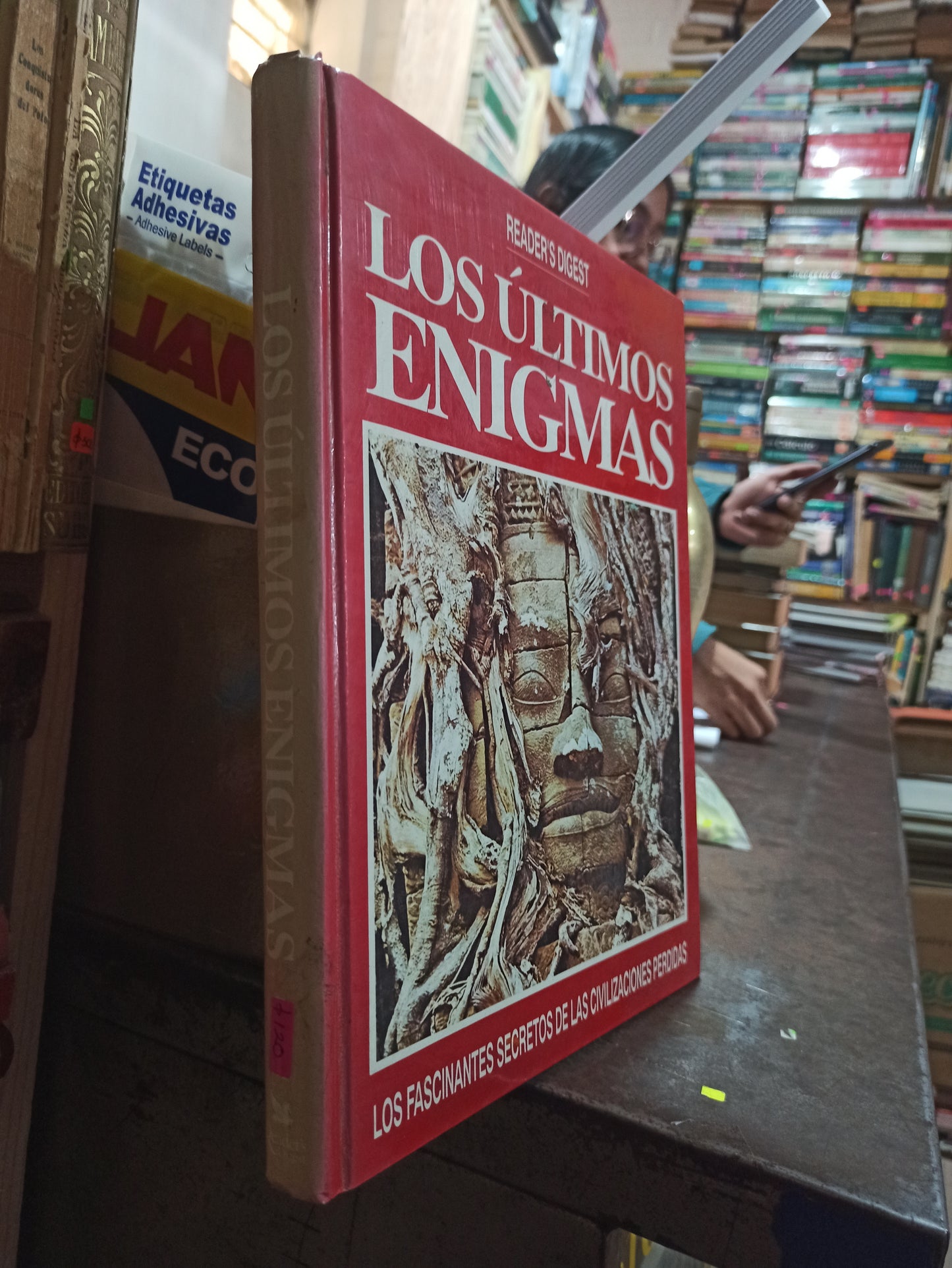 LOS ULTIMOS ENIGMAS POR READER'S DIGEST USADO HISTORIA ALDAMA