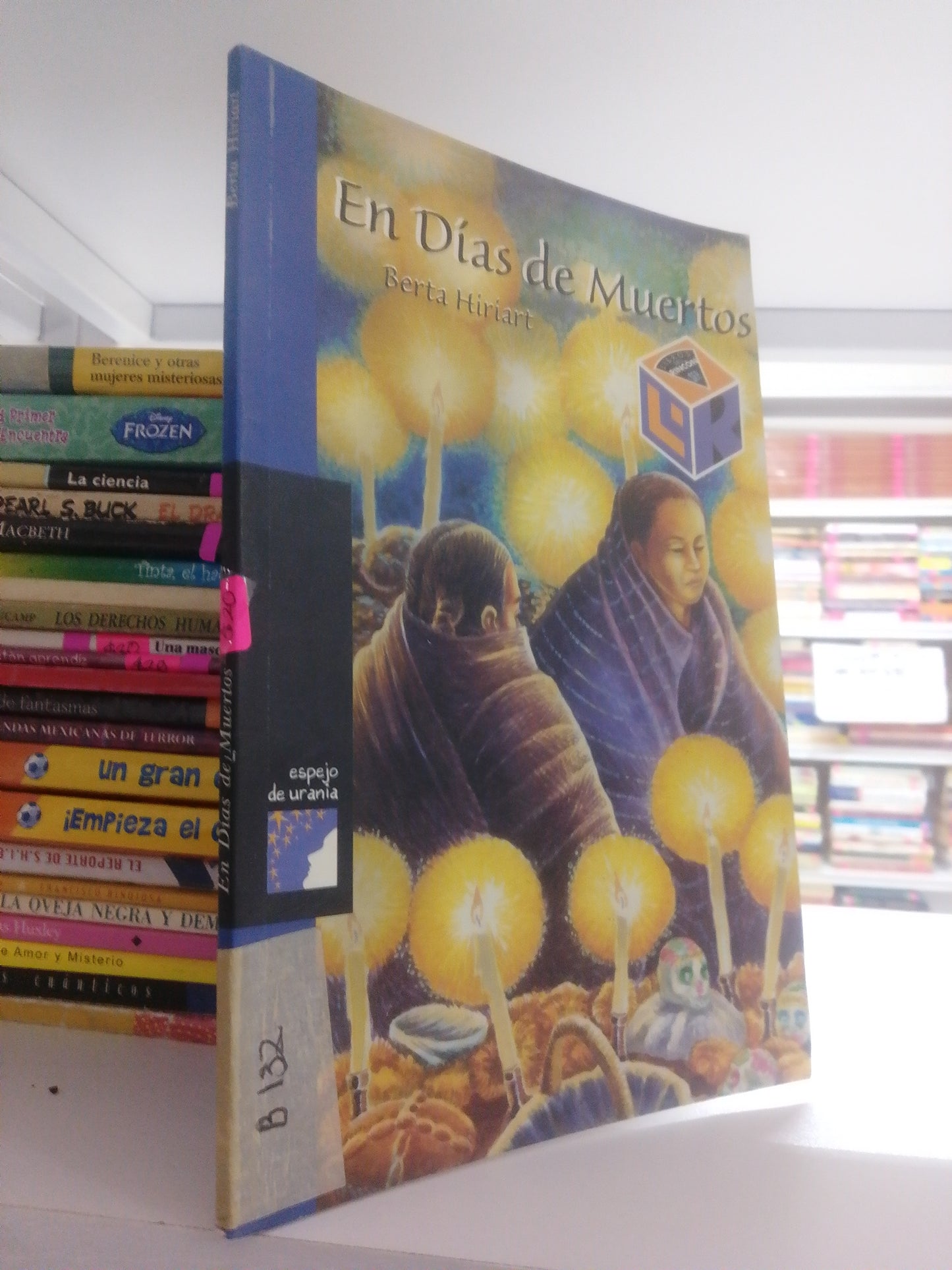 EN DIAS DE MUERTOS POR BERTA HIRIART USADO INFANTIL JUAREZ 515