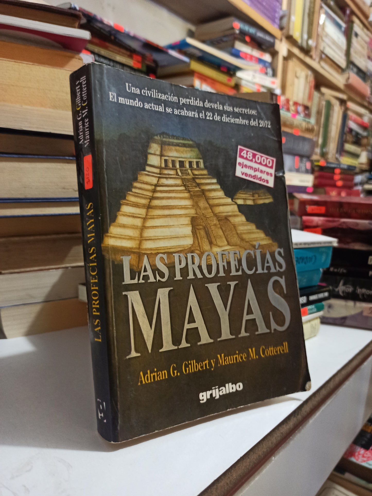 LAS PROFECIAS MAYAS POR ADRIAN G. GILBERT USADO NOVELAS JUÁREZ