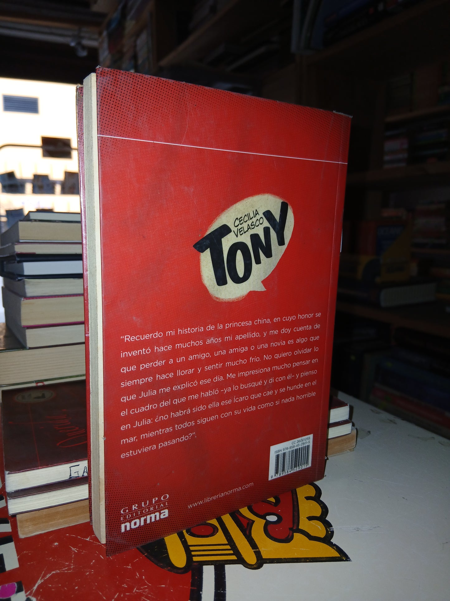 TONY POR CECILIA VELASCO USADO NOVELA LITERARIO 207