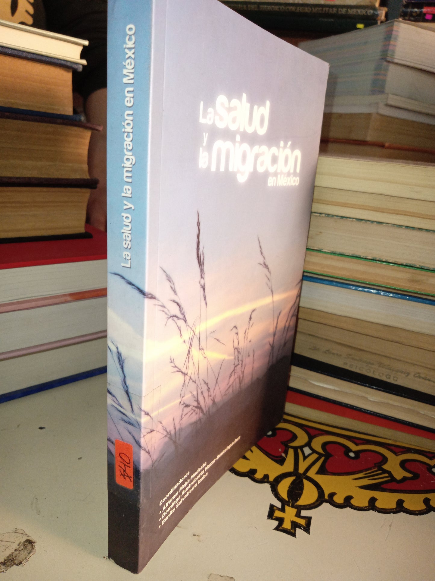 LA SALUD Y LA MIGRACION EN MEXICO POR AUTORES VARIOS USADO MEDICINA LITERARIO 207