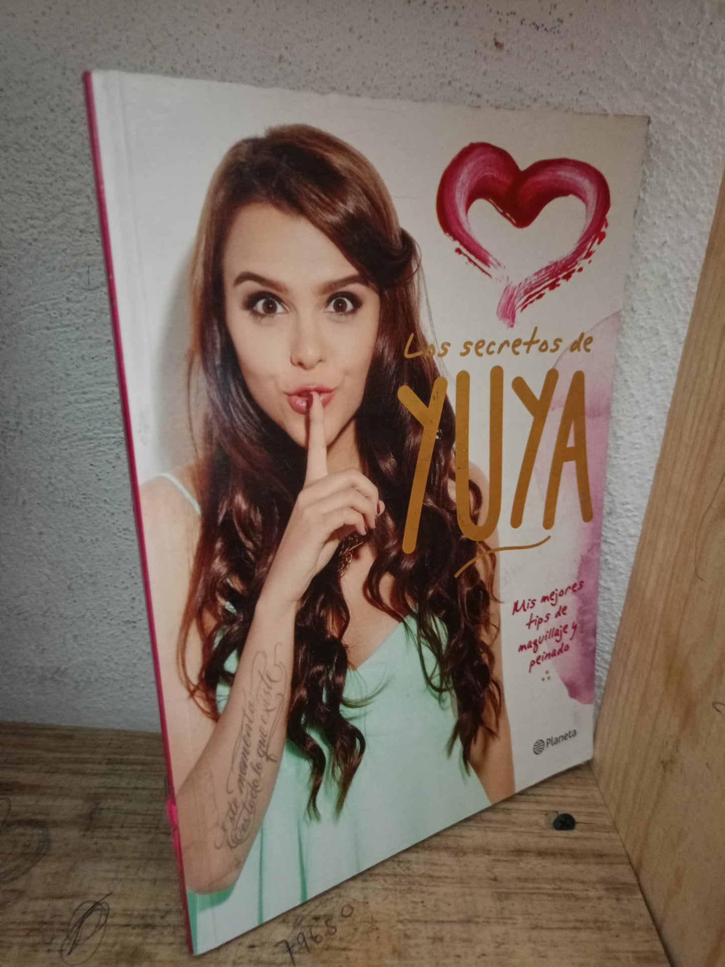 LOS SECRETOS DE YUYA USADO NOVELA LITERARIO 305