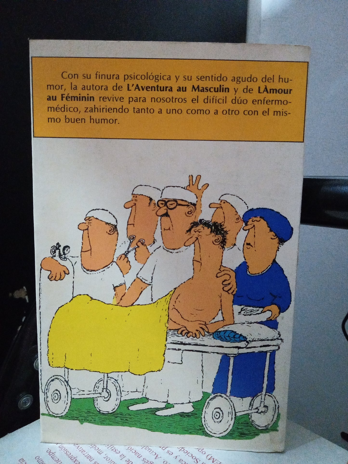 LOS MEDICOS Y NOSOTROS HUGUETTE MAURE USADO NOVELA LITERARIO 305