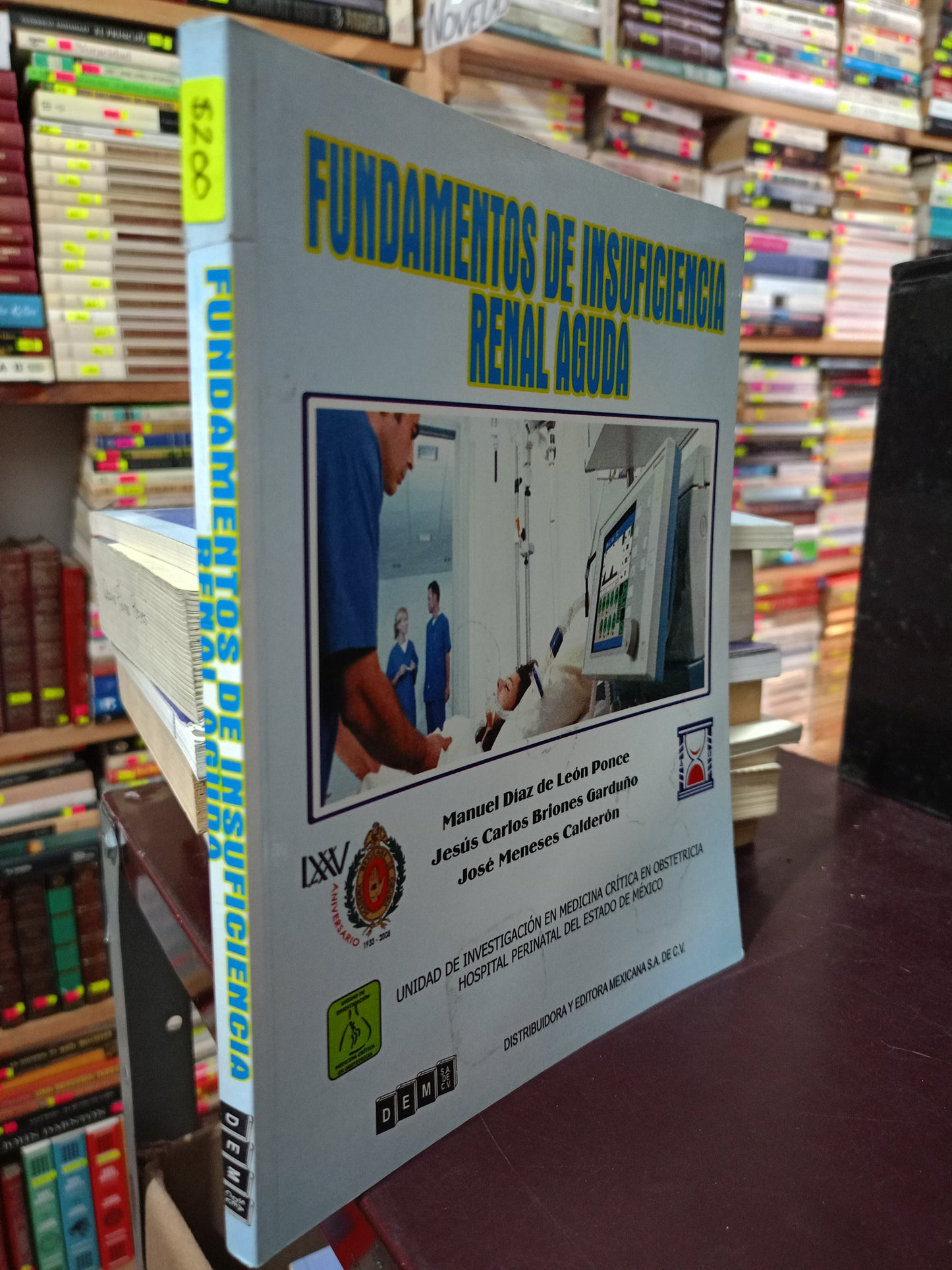 FUNDAMENTOS DE INSUFICIENCIA RENAL AGUDA POR MANUEL DIAZ DE LEON PONCE USADO SALUD LITERARIO 305