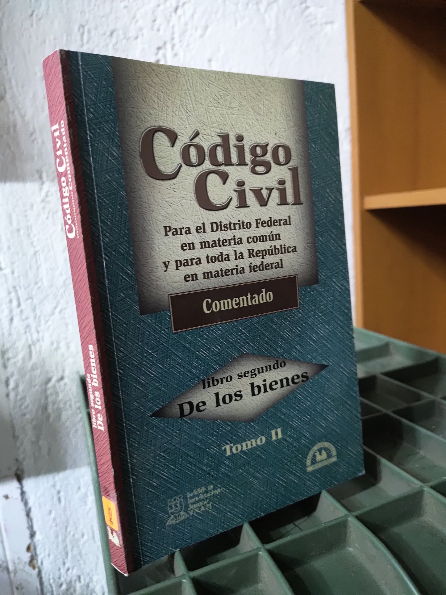 CODIGO CIVIL TOMO 2 POR EDITORIAL PORRUA USADO DERECHO JUAREZ 515