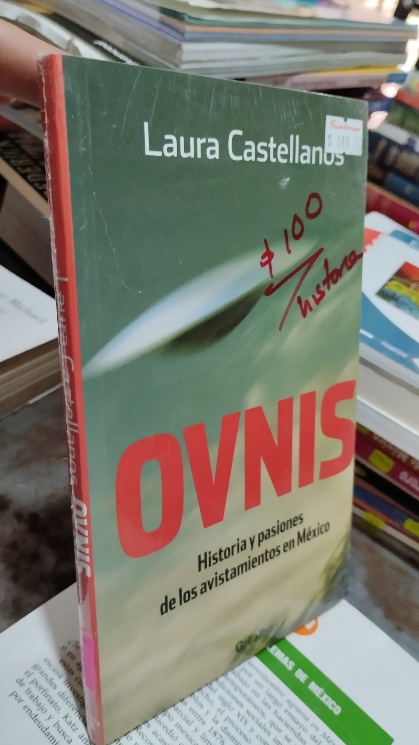 OVNIS POR LAURA CASTELLANOS LIBRO USADO HISTORIA ALDAMA