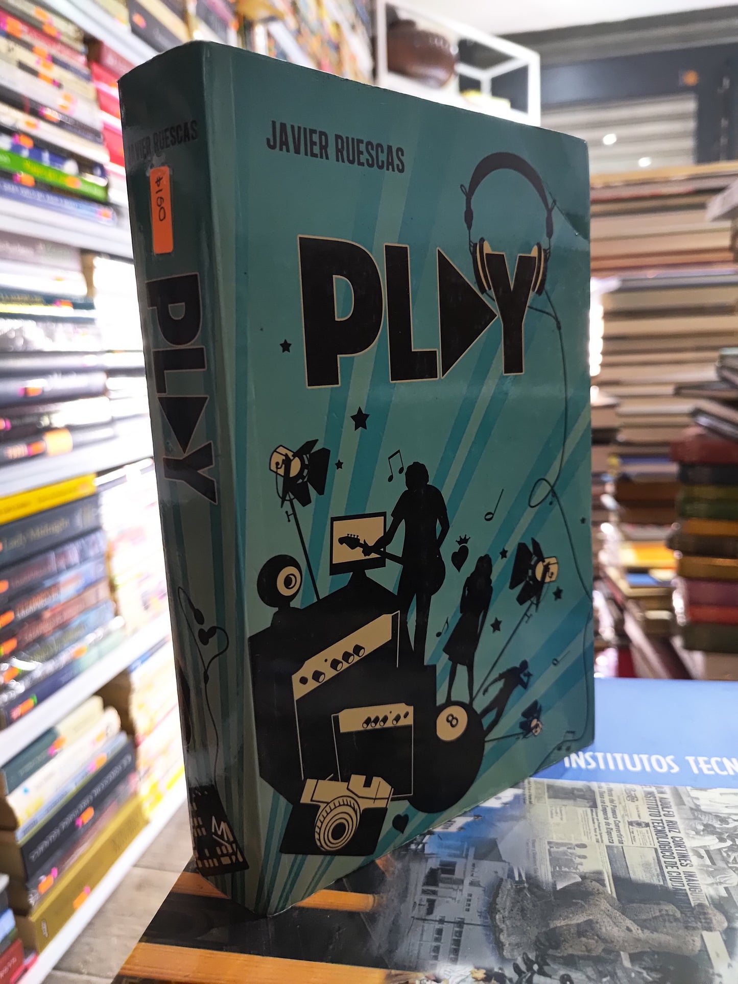PLAY POR JAVIER RUESCAS USADO NOVELAS JUAREZ 515