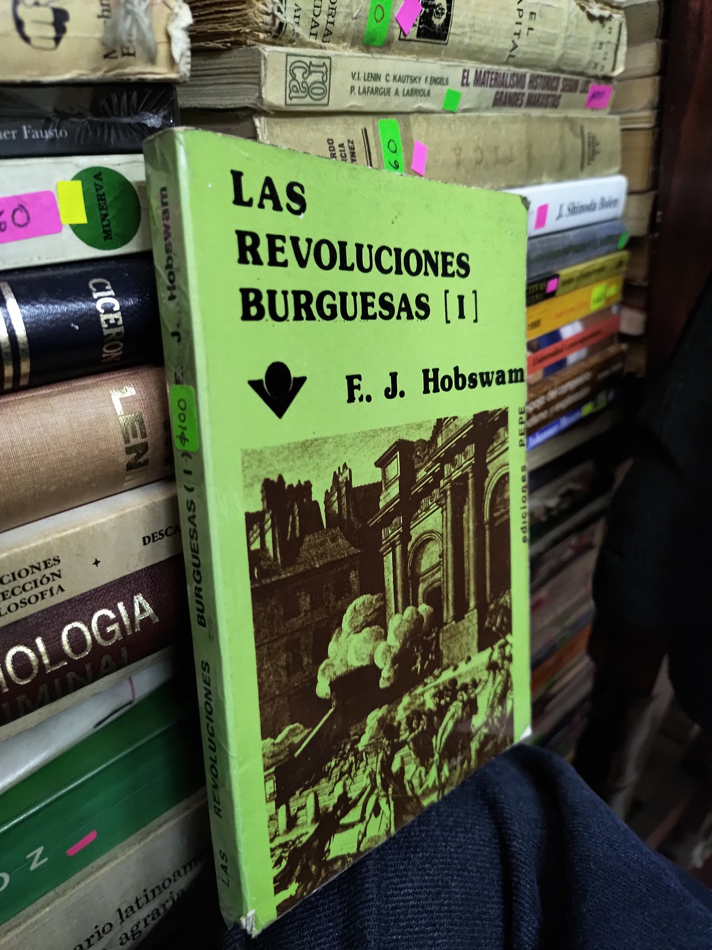 LAS REVOLUCIONES BURGUESAS 1 POR F. J. HOBSWAM USADO HISTORIA LITERARIO 207
