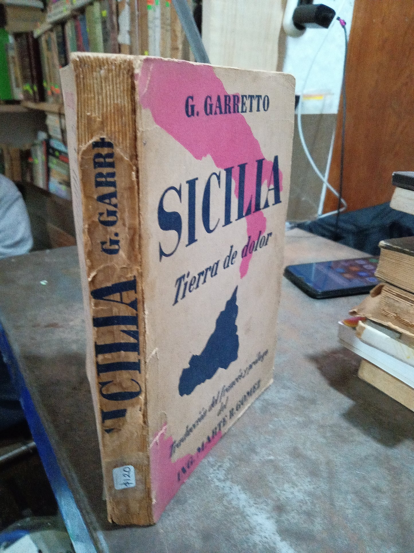 SICILIA TIERRA DE DOLOR POR G GARRETTO USADO NOVELAS ALDAMA