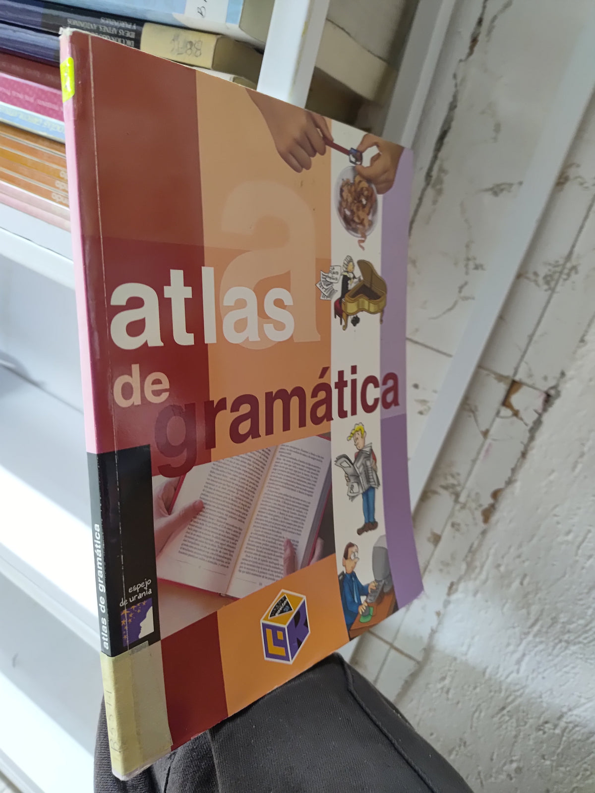 ATLAS DE GRAMATICA POR EDITORIAL PARRAMON USADO EDUCACION JUAREZ 515
