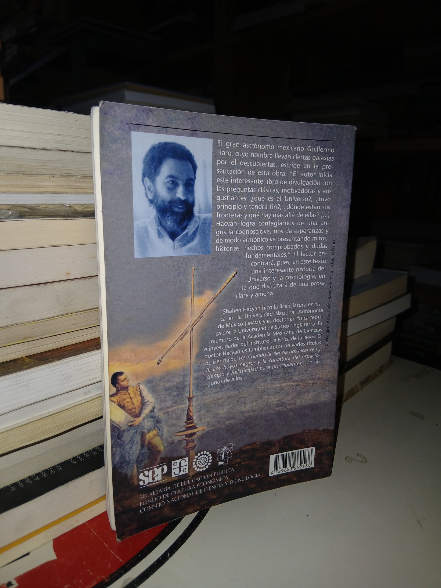 EL DESCUBRIMIENTO DEL UNIVERSO POR SHAHEN HACYAN USADO CIENCIA LITERARIO 207