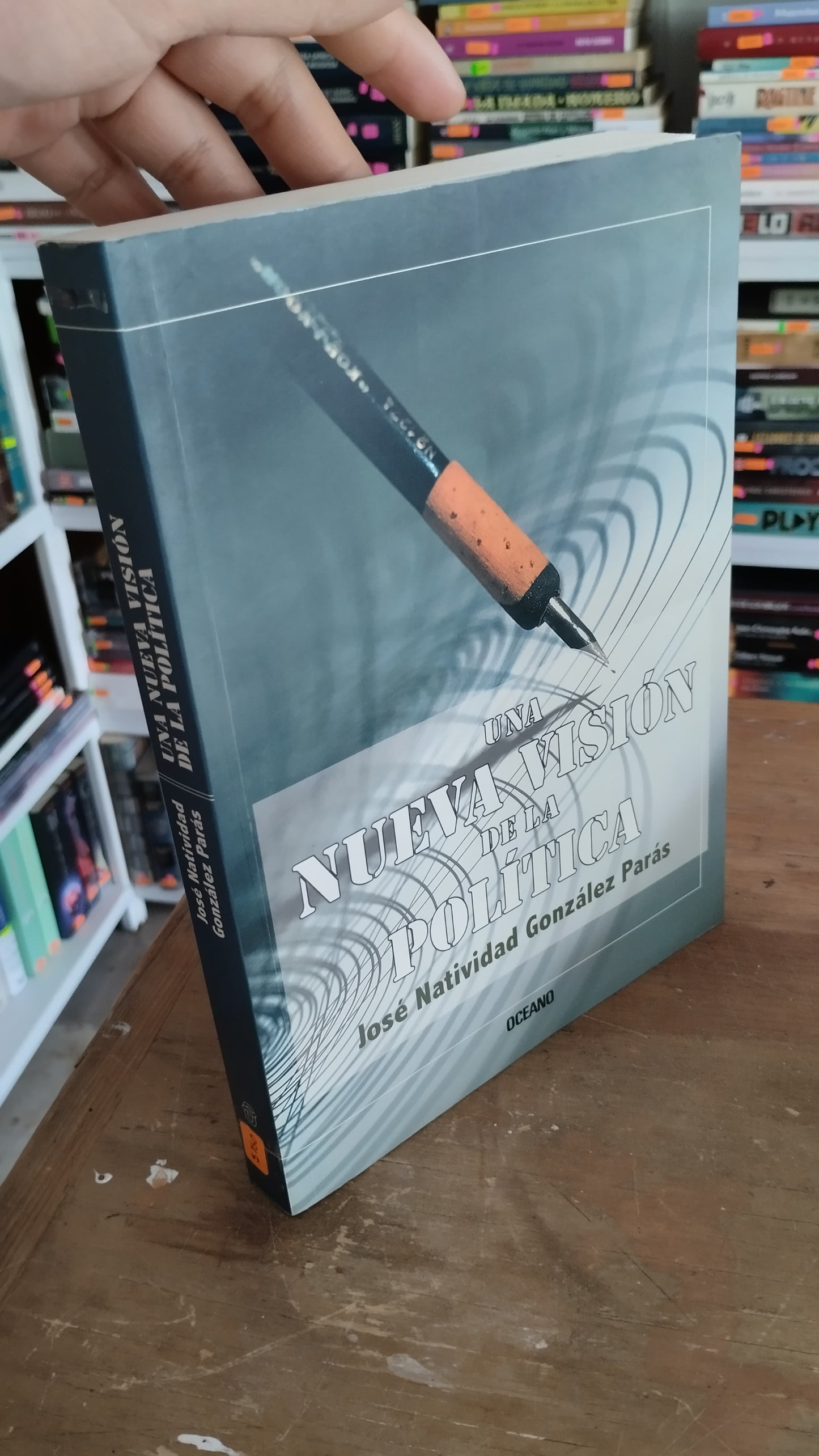 UNA NUEVA VISION DE LA POLITICA USADO POLITICA JUAREZ 515