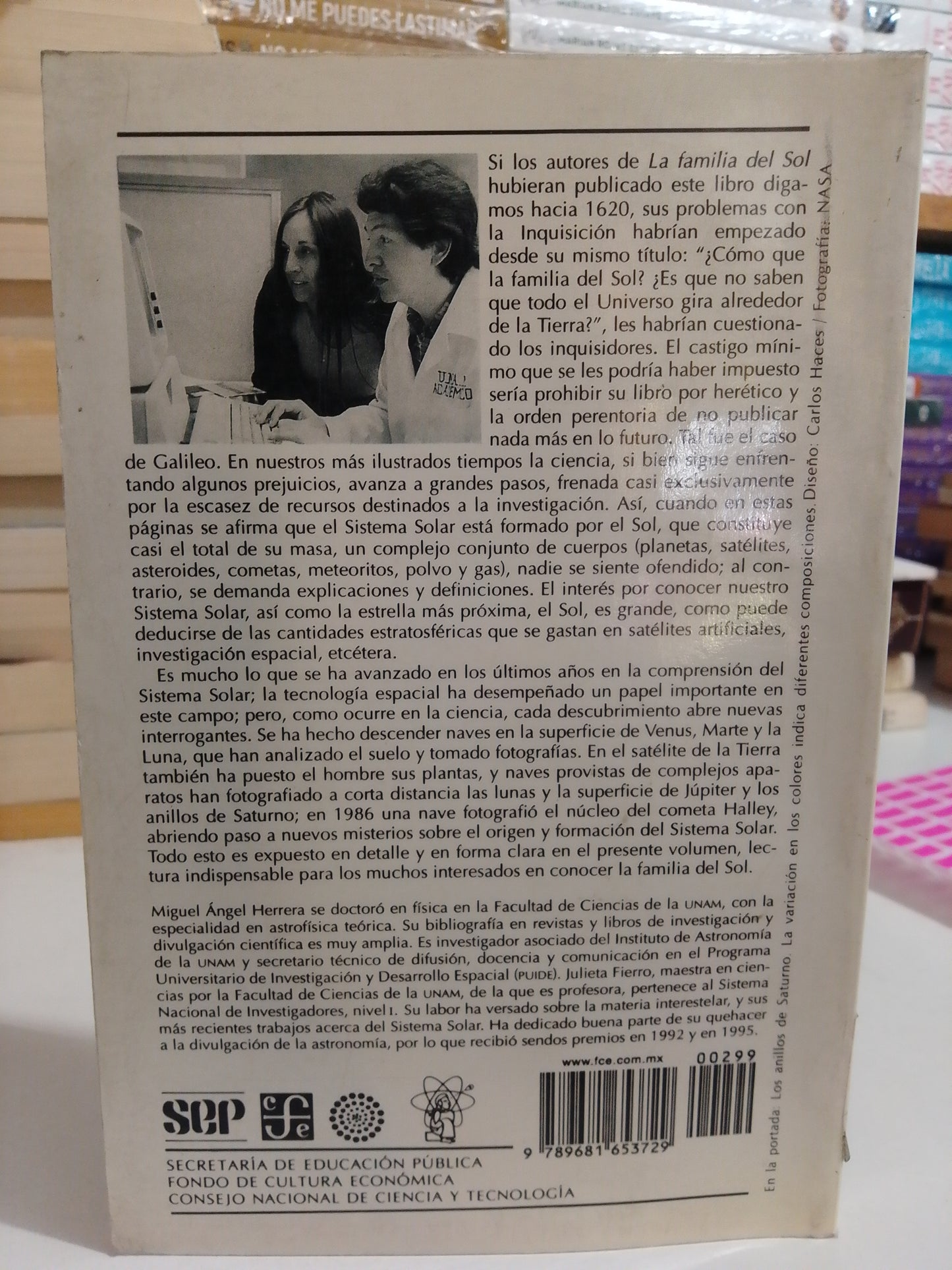 LA FAMILIA DEL SOL POR JULIETA FIERRO Y MIGUEL ANGEL HERRERA USADO NOVELAS JUAREZ