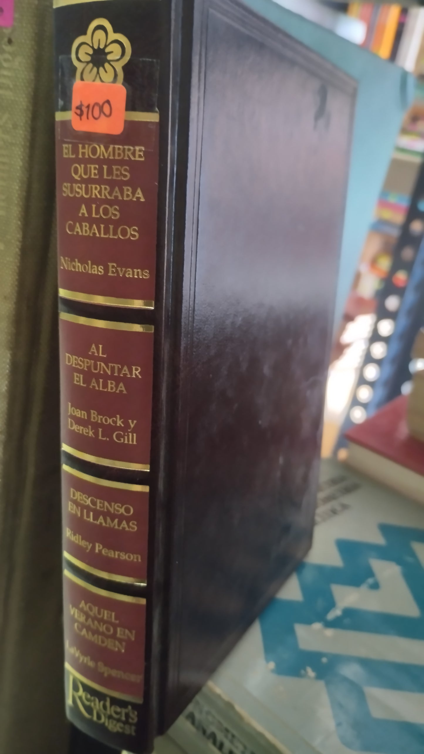 EL HOMBRE QUE SE SUSURRABA A LOS CABALLOS POR NICHOLAS EVANS LIBRO USADO NOVELAS ALDAMA