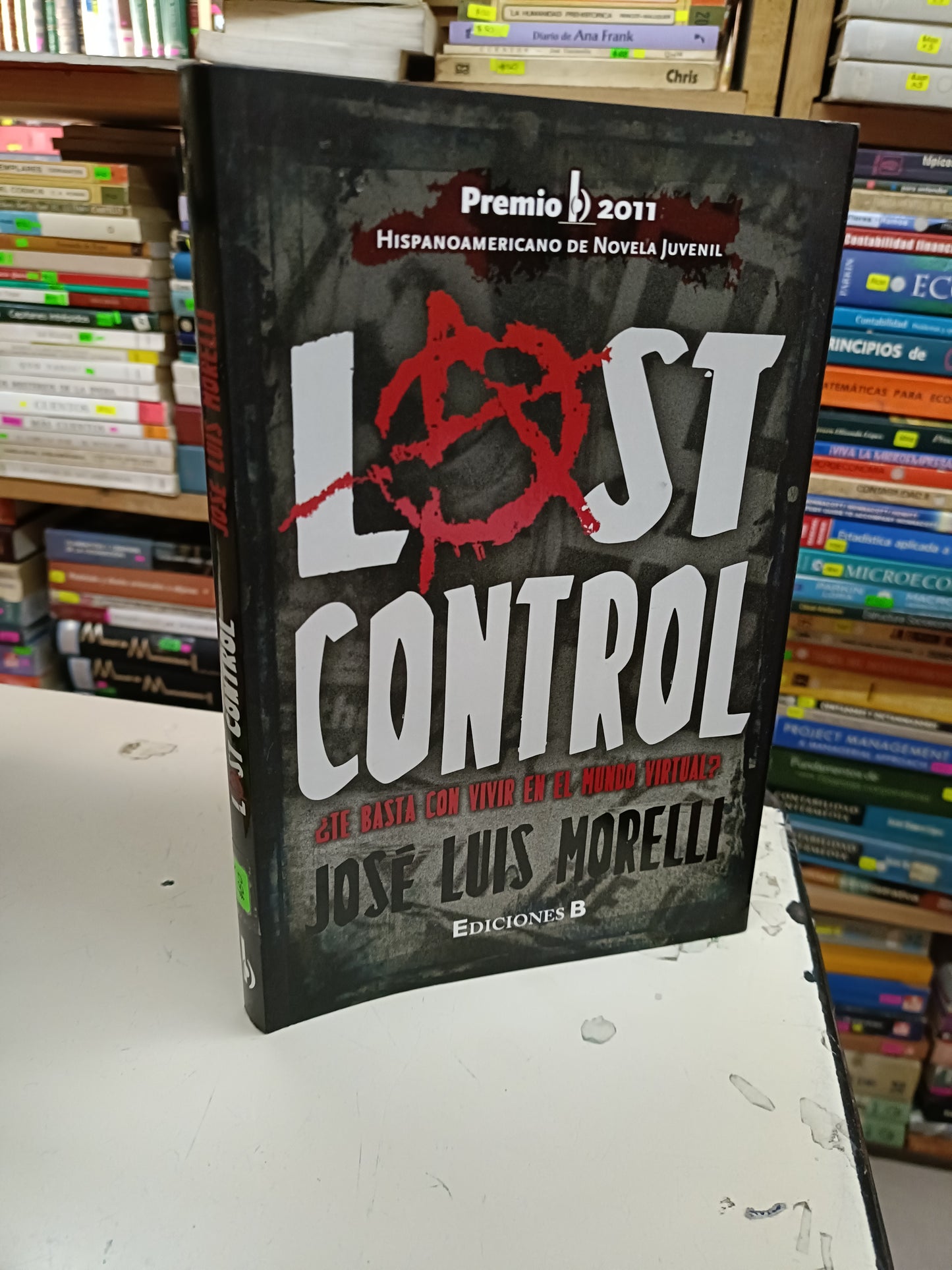 LOST CONTROL POR JOSÉ LUIS MORELLI USADO NOVELA LITERARIO 207