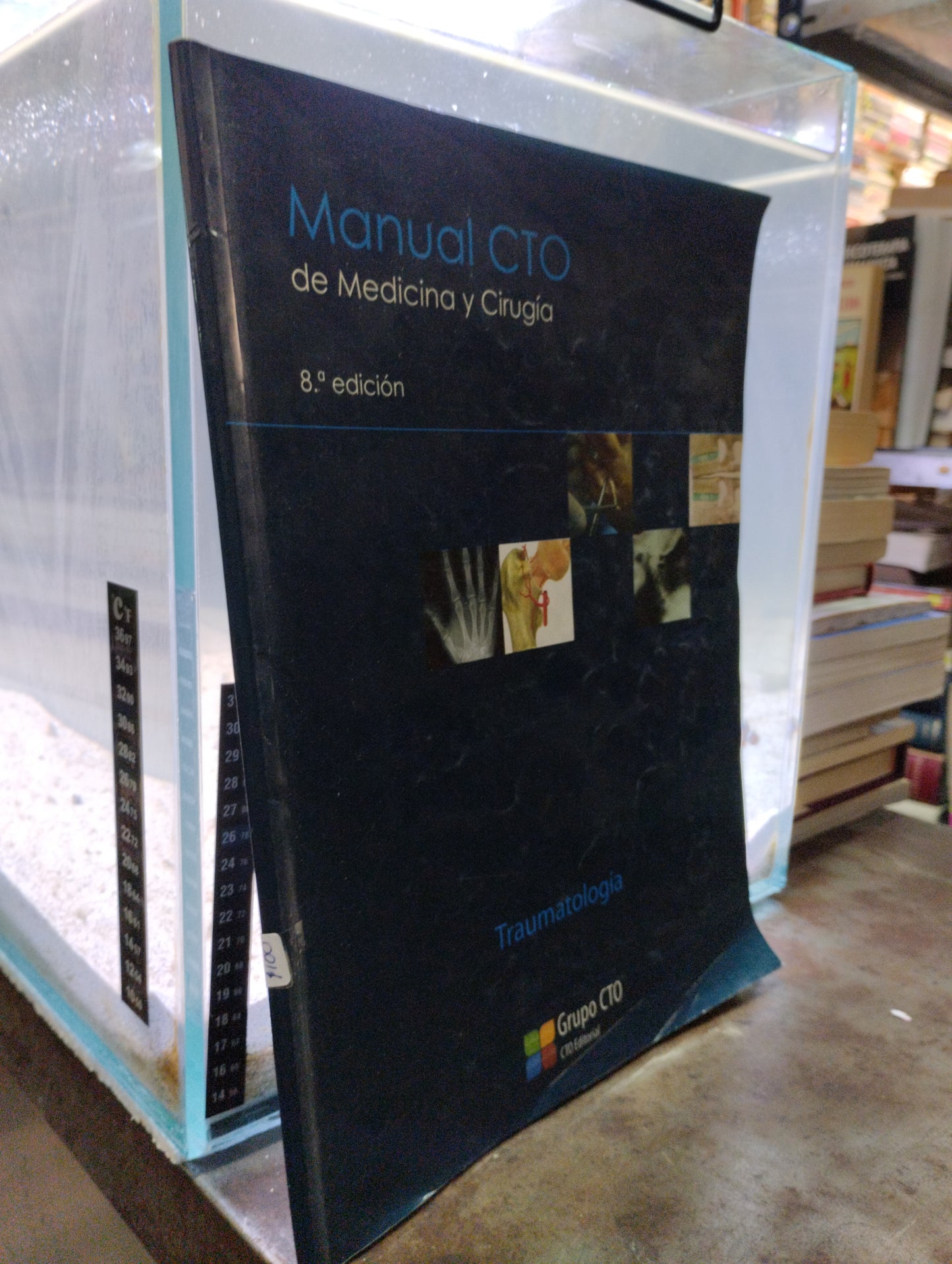 MANUAL CTO DE MEDICINA Y CIRUGÍA TRAUMATOLOGIA USADO SALUD ALDAMA
